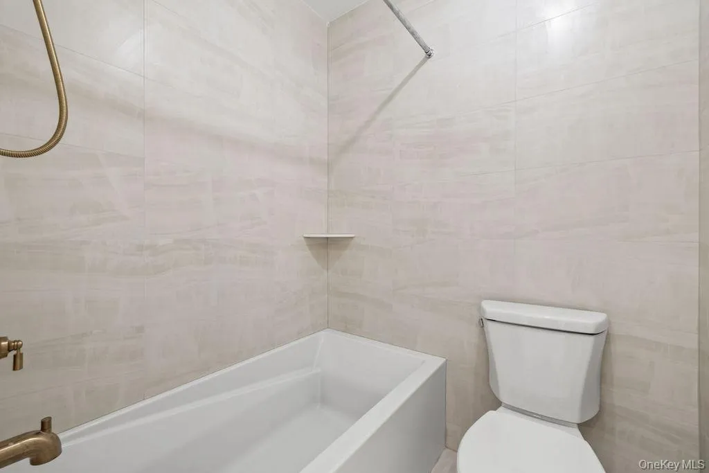 466 Central Avenue, Ramapo, NY, 5 Bedrooms Bedrooms, 10 Rooms Rooms,2 BathroomsBathrooms,Residential,For Rent,Central,0,1043097 466 Central Avenue, Ramapo, NY, 5 Bedrooms Bedrooms, 10 Rooms Rooms,2 BathroomsBathrooms,Residential,For Rent,Central,0,1043097