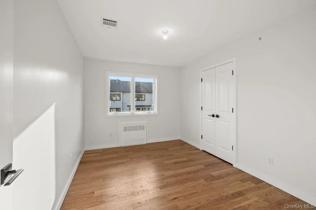 466 Central Avenue, Ramapo, NY, 5 Bedrooms Bedrooms, 10 Rooms Rooms,2 BathroomsBathrooms,Residential,For Rent,Central,0,1043097 466 Central Avenue, Ramapo, NY, 5 Bedrooms Bedrooms, 10 Rooms Rooms,2 BathroomsBathrooms,Residential,For Rent,Central,0,1043097