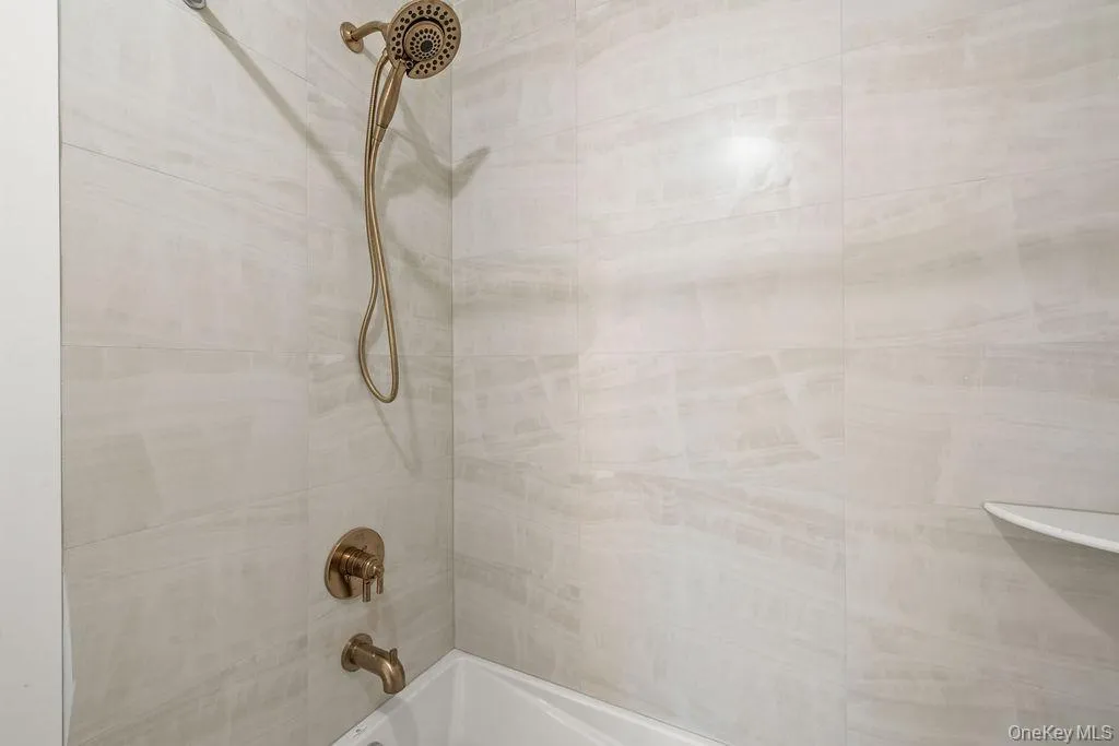 466 Central Avenue, Ramapo, NY, 5 Bedrooms Bedrooms, 10 Rooms Rooms,2 BathroomsBathrooms,Residential,For Rent,Central,0,1043097 466 Central Avenue, Ramapo, NY, 5 Bedrooms Bedrooms, 10 Rooms Rooms,2 BathroomsBathrooms,Residential,For Rent,Central,0,1043097