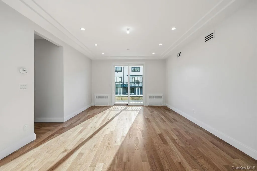 466 Central Avenue, Ramapo, NY, 5 Bedrooms Bedrooms, 10 Rooms Rooms,2 BathroomsBathrooms,Residential,For Rent,Central,0,1043097 466 Central Avenue, Ramapo, NY, 5 Bedrooms Bedrooms, 10 Rooms Rooms,2 BathroomsBathrooms,Residential,For Rent,Central,0,1043097
