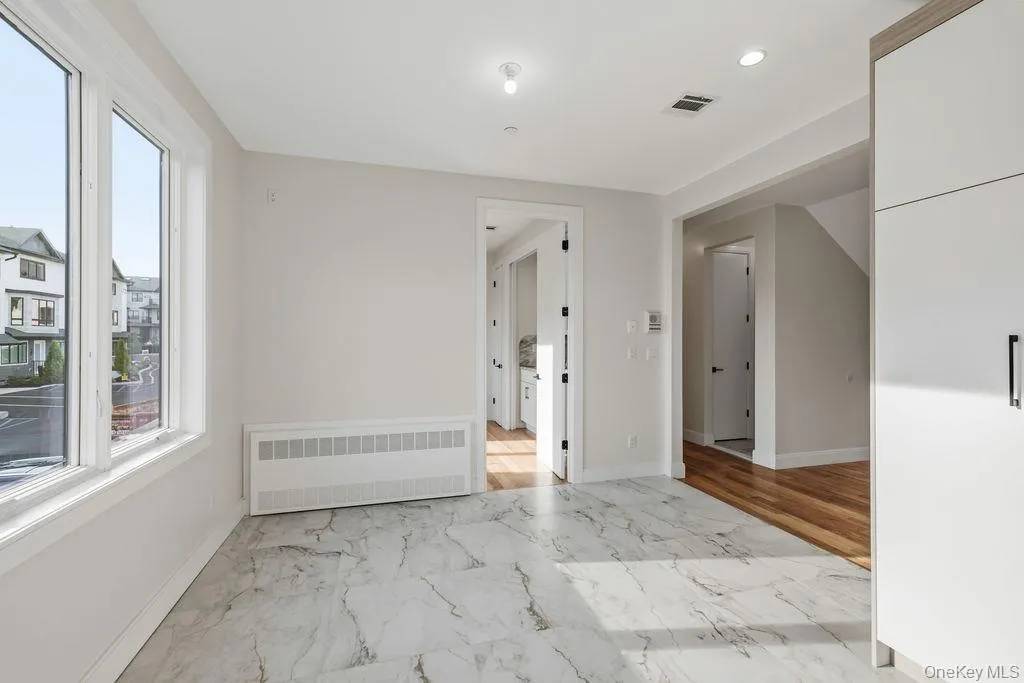 466 Central Avenue, Ramapo, NY, 5 Bedrooms Bedrooms, 10 Rooms Rooms,2 BathroomsBathrooms,Residential,For Rent,Central,0,1043097 466 Central Avenue, Ramapo, NY, 5 Bedrooms Bedrooms, 10 Rooms Rooms,2 BathroomsBathrooms,Residential,For Rent,Central,0,1043097