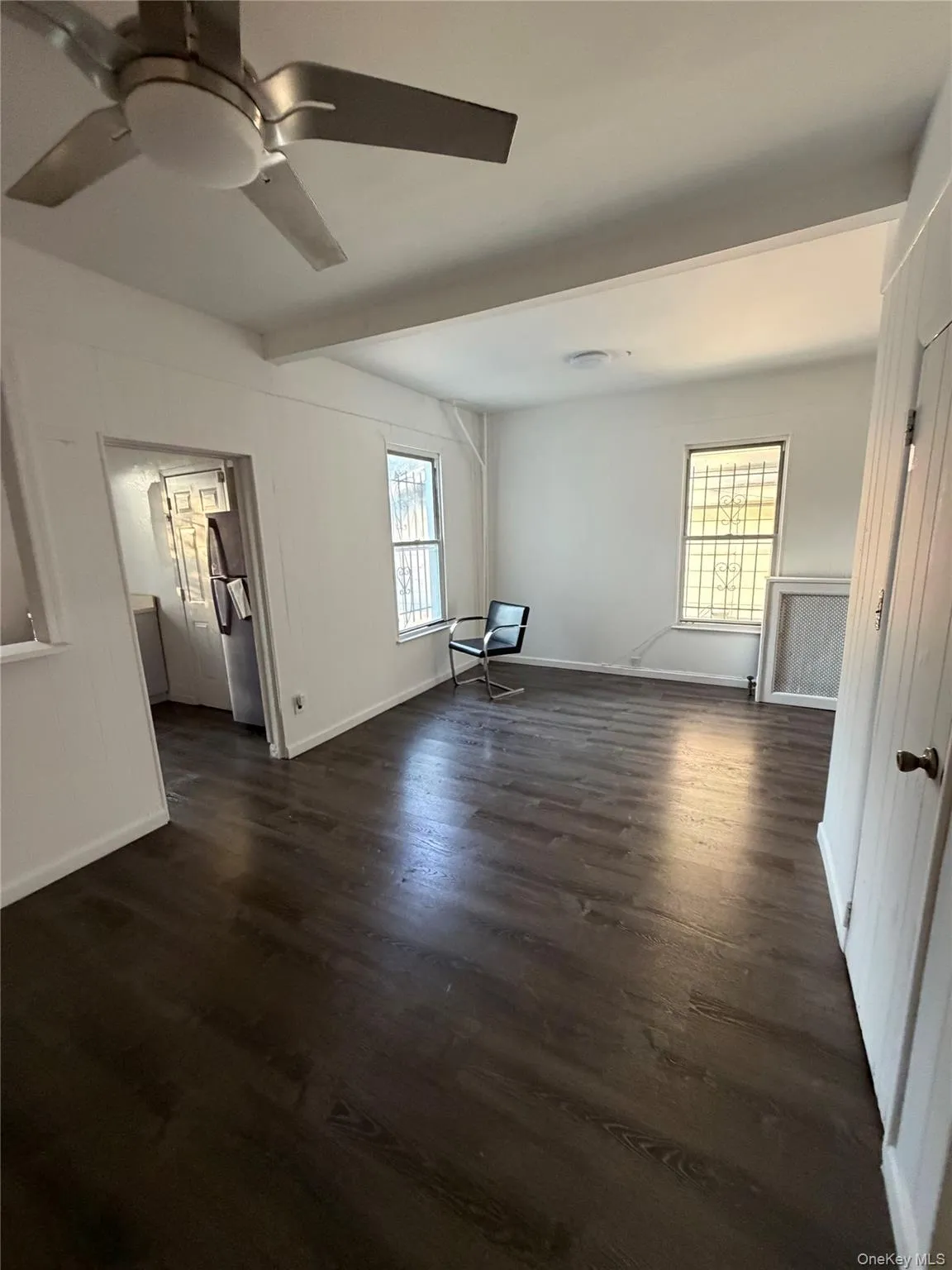 4529 Carpenter Avenue, New York, NY, 3 Bedrooms Bedrooms, 9 Rooms Rooms,1 BathroomBathrooms,Residential Lease,For Rent,Carpenter,0,1043099 4529 Carpenter Avenue, New York, NY, 3 Bedrooms Bedrooms, 9 Rooms Rooms,1 BathroomBathrooms,Residential Lease,For Rent,Carpenter,0,1043099