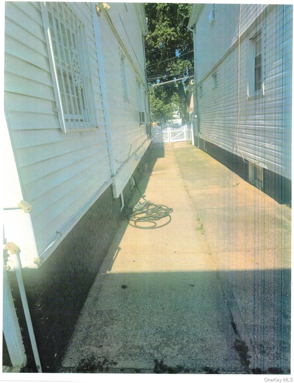 117-16 199 Street, New York, NY, 3 Bedrooms Bedrooms, 7 Rooms Rooms,1 BathroomBathrooms,Residential,For Rent,199,0,1043100 117-16 199 Street, New York, NY, 3 Bedrooms Bedrooms, 7 Rooms Rooms,1 BathroomBathrooms,Residential,For Rent,199,0,1043100