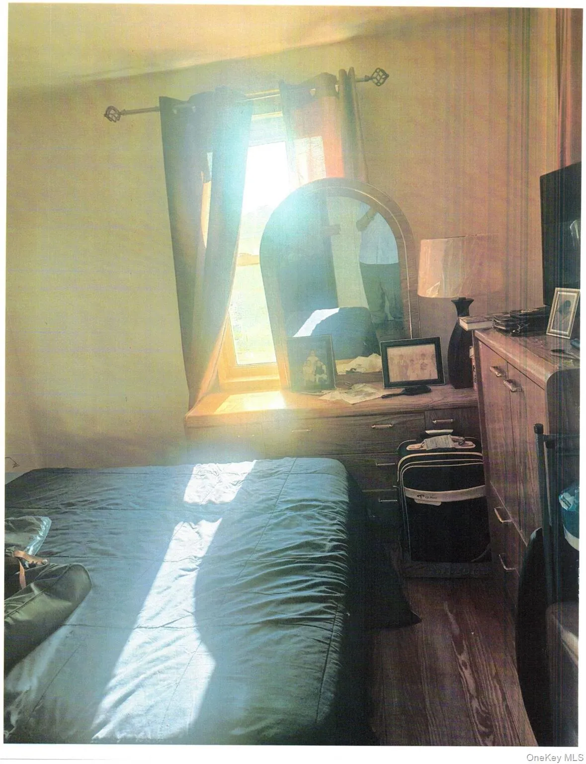 117-16 199 Street, New York, NY, 3 Bedrooms Bedrooms, 7 Rooms Rooms,1 BathroomBathrooms,Residential,For Rent,199,0,1043100 117-16 199 Street, New York, NY, 3 Bedrooms Bedrooms, 7 Rooms Rooms,1 BathroomBathrooms,Residential,For Rent,199,0,1043100
