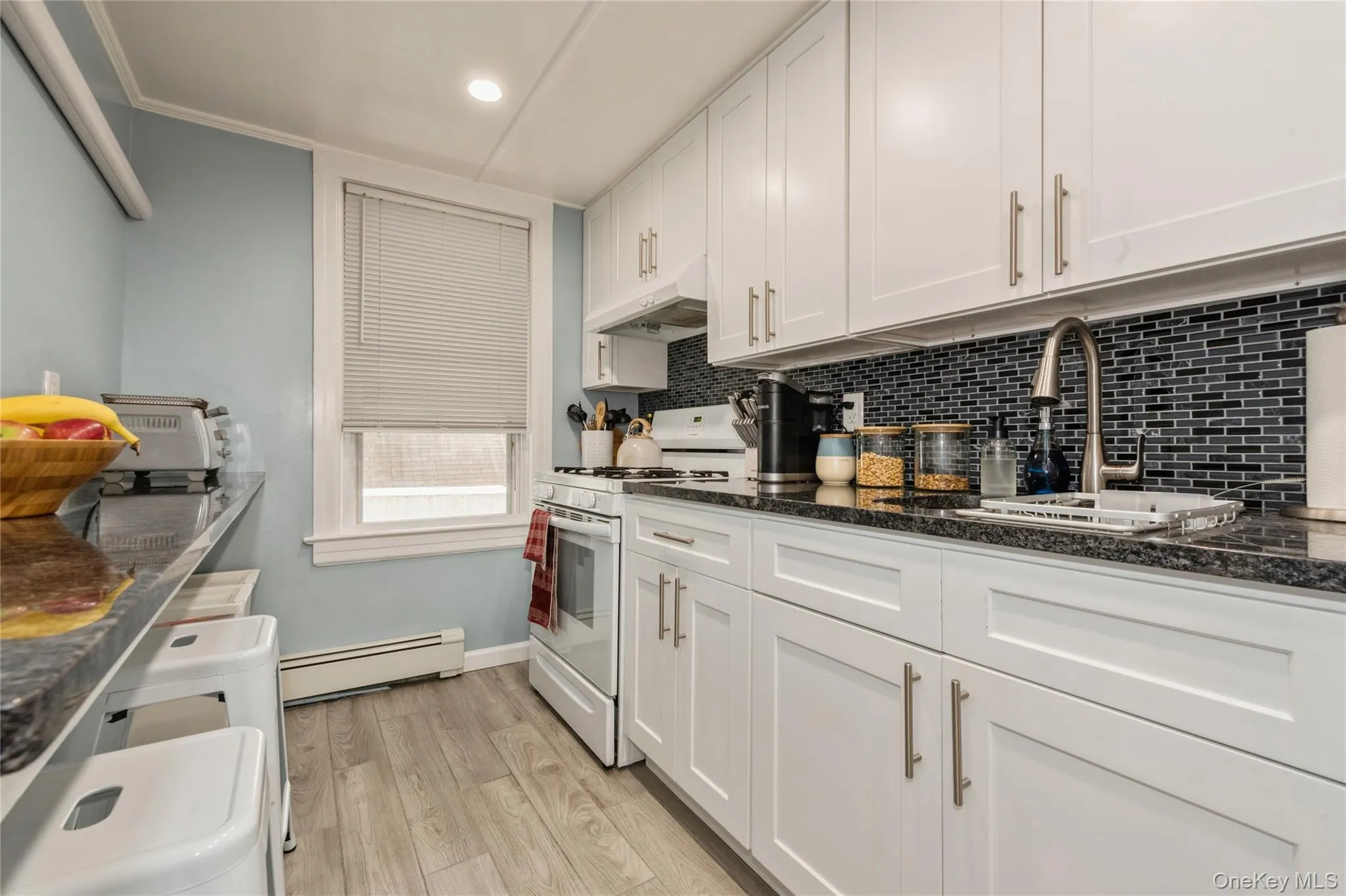 51 Spring Street, Oyster Bay, NY, 1 Bedroom Bedrooms, 4 Rooms Rooms,1 BathroomBathrooms,Residential Lease,For Rent,Spring,0,1043102 51 Spring Street, Oyster Bay, NY, 1 Bedroom Bedrooms, 4 Rooms Rooms,1 BathroomBathrooms,Residential Lease,For Rent,Spring,0,1043102