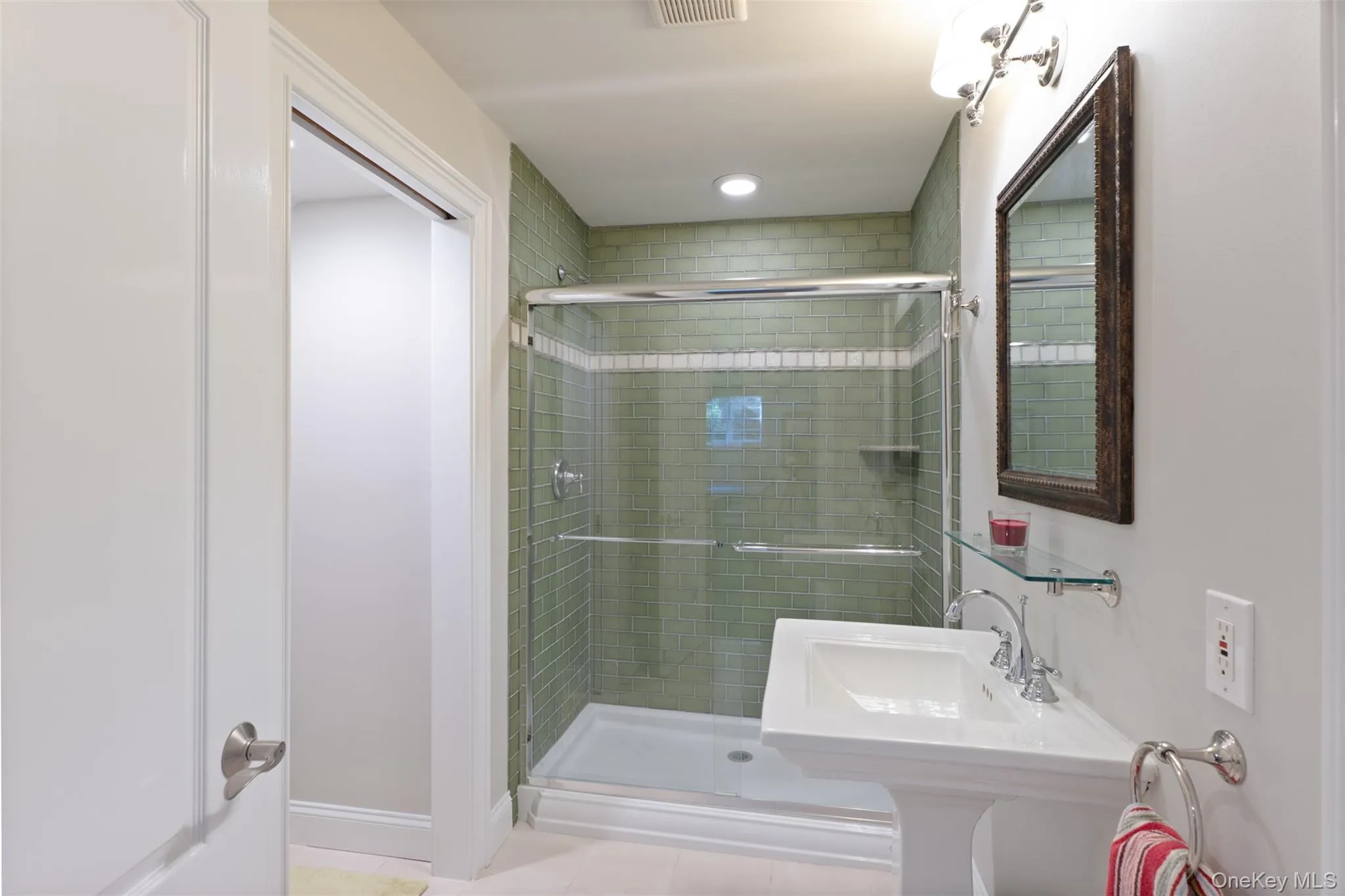 182 Elizabeth Street, Orangetown, NY, 5 Bedrooms Bedrooms, 14 Rooms Rooms,5 BathroomsBathrooms,Residential,For Rent,Elizabeth,0,1043103 182 Elizabeth Street, Orangetown, NY, 5 Bedrooms Bedrooms, 14 Rooms Rooms,5 BathroomsBathrooms,Residential,For Rent,Elizabeth,0,1043103