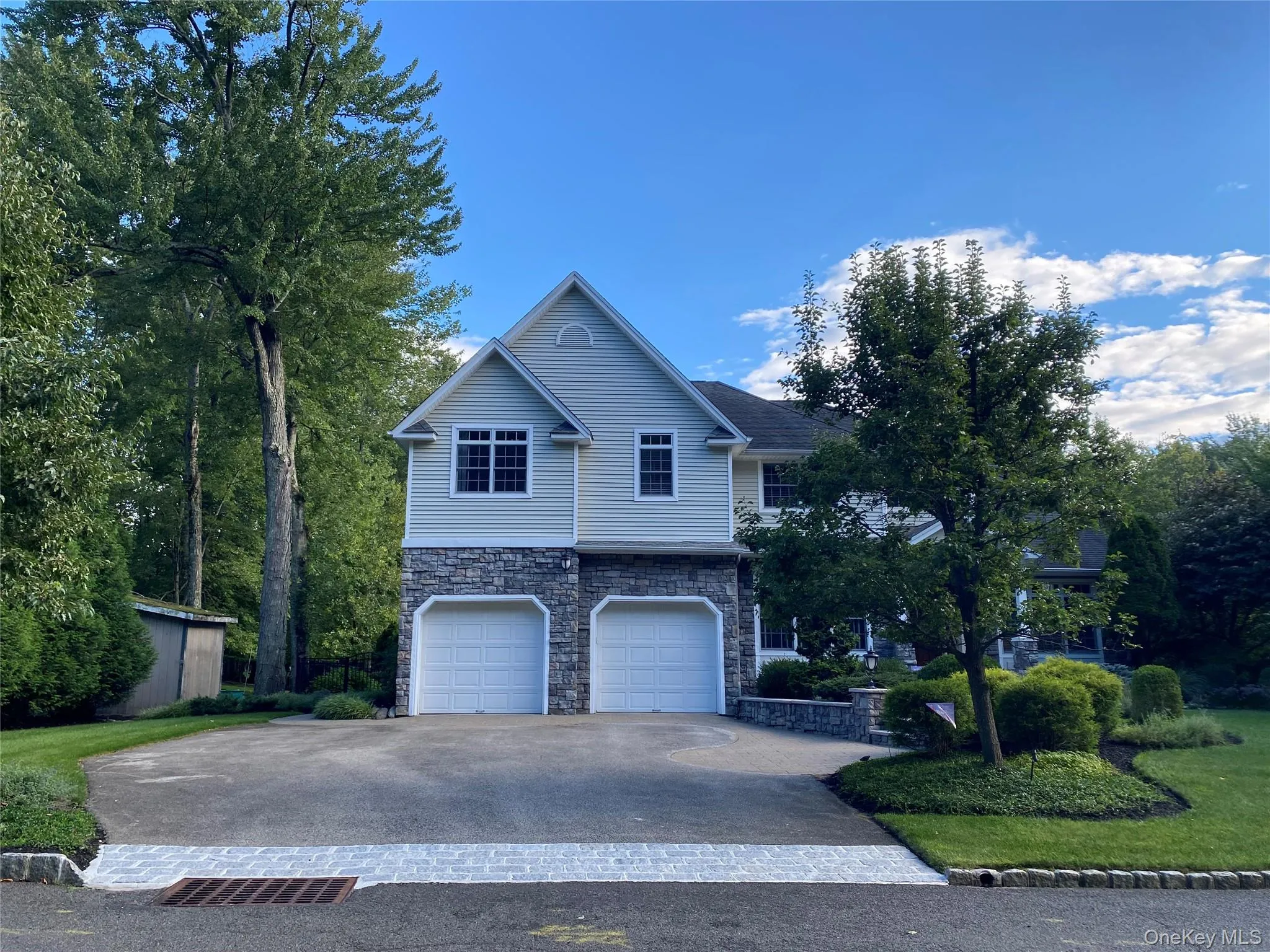 182 Elizabeth Street, Orangetown, NY, 5 Bedrooms Bedrooms, 14 Rooms Rooms,5 BathroomsBathrooms,Residential,For Rent,Elizabeth,0,1043103 182 Elizabeth Street, Orangetown, NY, 5 Bedrooms Bedrooms, 14 Rooms Rooms,5 BathroomsBathrooms,Residential,For Rent,Elizabeth,0,1043103