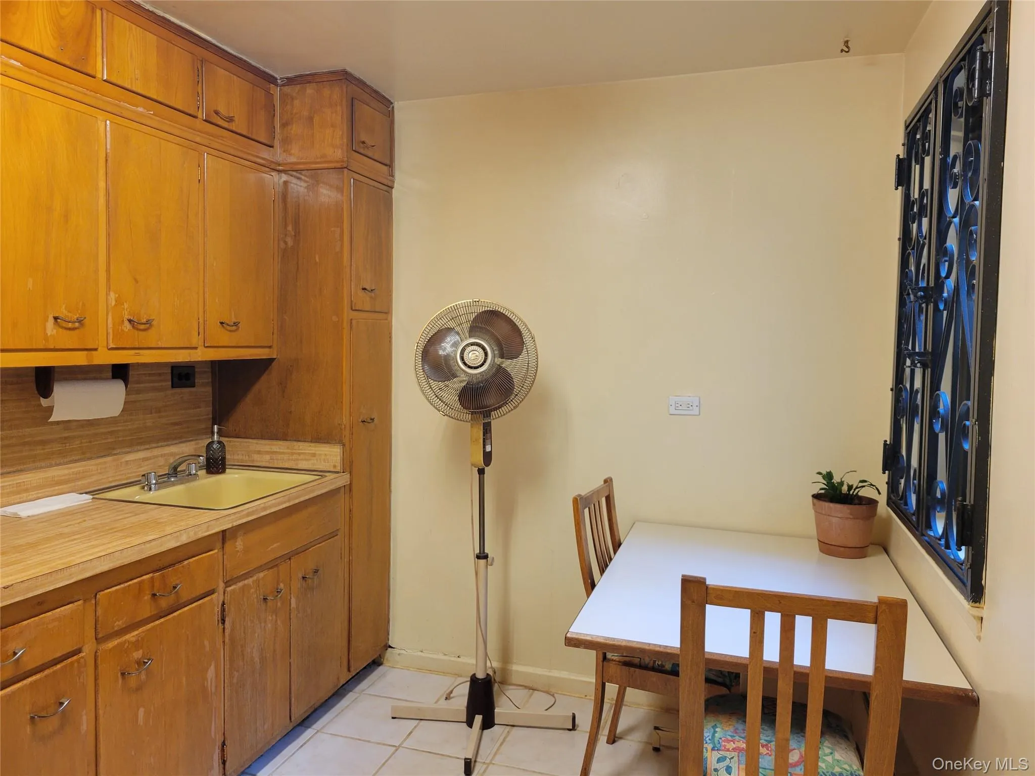 99-14 59th Avenue, New York, NY, 1 Bedroom Bedrooms, 4 Rooms Rooms,1 BathroomBathrooms,Residential,For Rent,59th,0,1043104 99-14 59th Avenue, New York, NY, 1 Bedroom Bedrooms, 4 Rooms Rooms,1 BathroomBathrooms,Residential,For Rent,59th,0,1043104