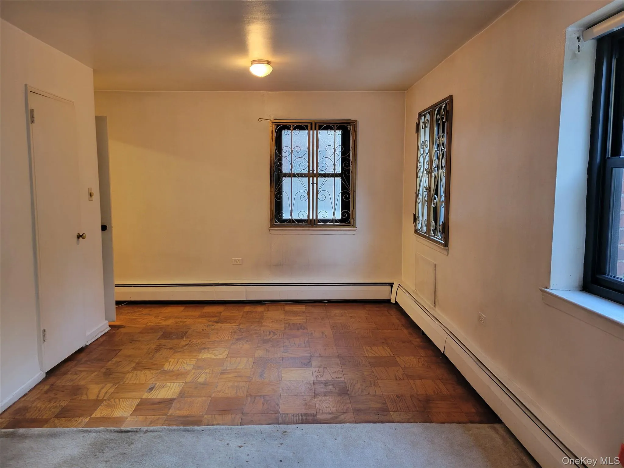 99-14 59th Avenue, New York, NY, 1 Bedroom Bedrooms, 4 Rooms Rooms,1 BathroomBathrooms,Residential,For Rent,59th,0,1043104 99-14 59th Avenue, New York, NY, 1 Bedroom Bedrooms, 4 Rooms Rooms,1 BathroomBathrooms,Residential,For Rent,59th,0,1043104