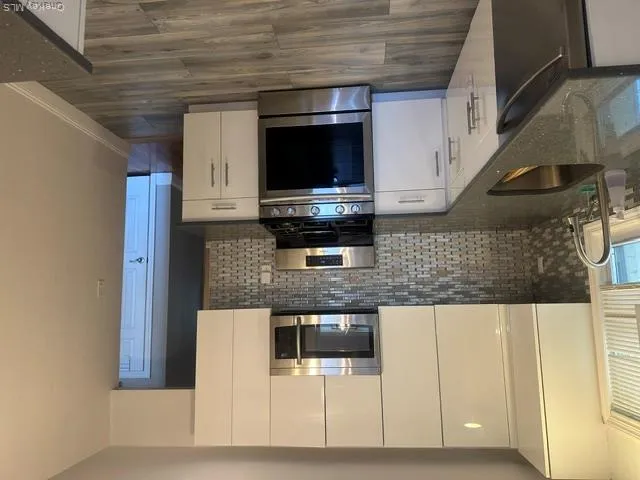 28-52 215th Place, New York, NY, 3 Bedrooms Bedrooms, 7 Rooms Rooms,2 BathroomsBathrooms,Residential Lease,For Rent,215th,0,1043105 28-52 215th Place, New York, NY, 3 Bedrooms Bedrooms, 7 Rooms Rooms,2 BathroomsBathrooms,Residential Lease,For Rent,215th,0,1043105