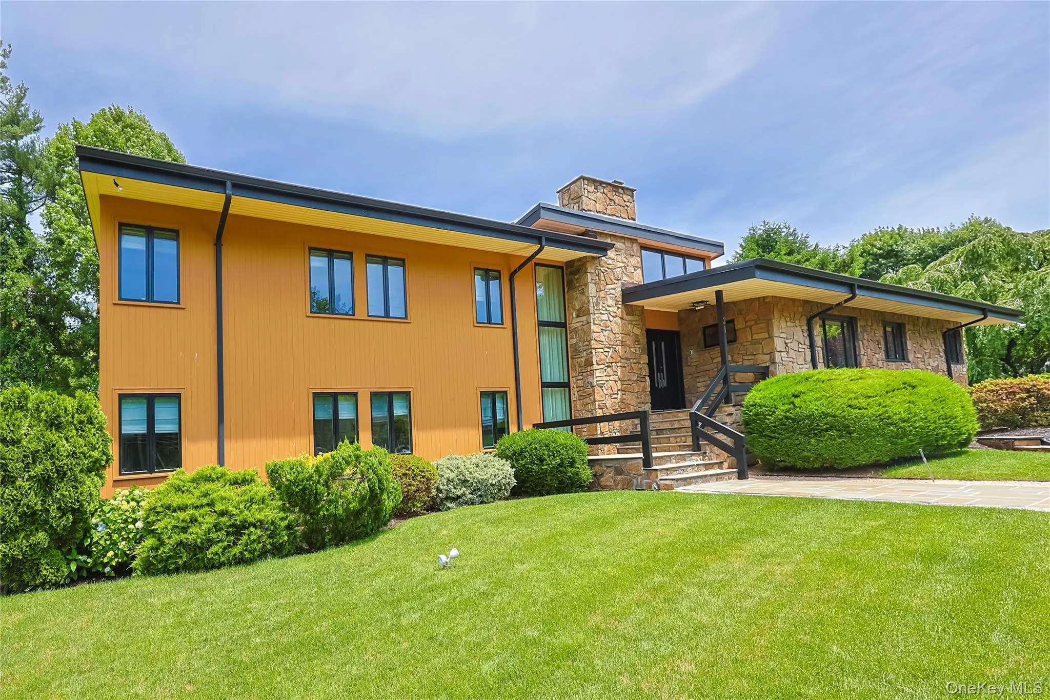 21 Lake Rd, North Hempstead, NY, 7 Bedrooms Bedrooms, 18 Rooms Rooms,6 BathroomsBathrooms,Residential,For Rent,Lake Rd,0,1043107 21 Lake Rd, North Hempstead, NY, 7 Bedrooms Bedrooms, 18 Rooms Rooms,6 BathroomsBathrooms,Residential,For Rent,Lake Rd,0,1043107