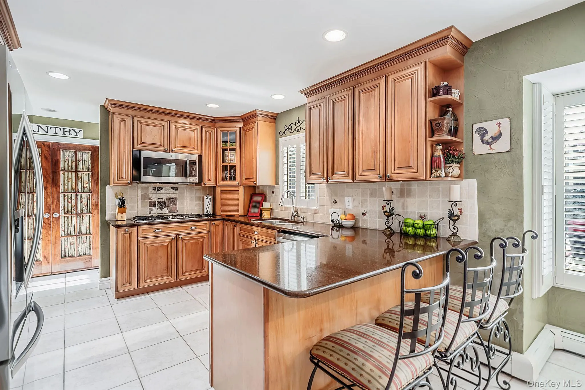 16 Jesse Way, Brookhaven, NY, 4 Bedrooms Bedrooms, 12 Rooms Rooms,2 BathroomsBathrooms,Residential,For Rent,Jesse,0,1043108 16 Jesse Way, Brookhaven, NY, 4 Bedrooms Bedrooms, 12 Rooms Rooms,2 BathroomsBathrooms,Residential,For Rent,Jesse,0,1043108