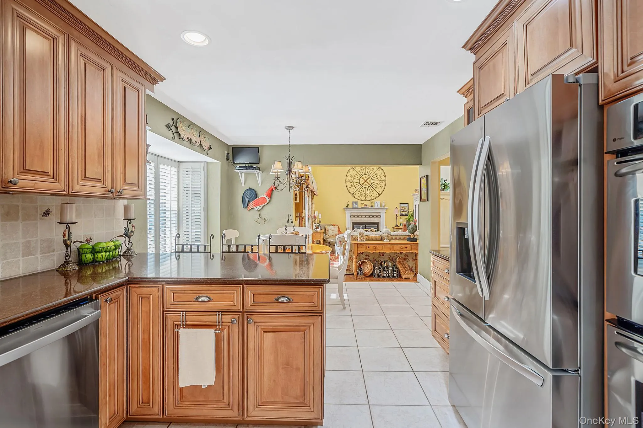 16 Jesse Way, Brookhaven, NY, 4 Bedrooms Bedrooms, 12 Rooms Rooms,2 BathroomsBathrooms,Residential,For Rent,Jesse,0,1043108 16 Jesse Way, Brookhaven, NY, 4 Bedrooms Bedrooms, 12 Rooms Rooms,2 BathroomsBathrooms,Residential,For Rent,Jesse,0,1043108