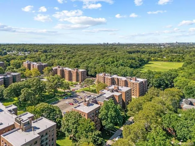 211-02 73rd Avenue, New York, NY, 2 Bedrooms Bedrooms, 5 Rooms Rooms,1 BathroomBathrooms,Residential,For Rent,73rd,0,1043109 211-02 73rd Avenue, New York, NY, 2 Bedrooms Bedrooms, 5 Rooms Rooms,1 BathroomBathrooms,Residential,For Rent,73rd,0,1043109