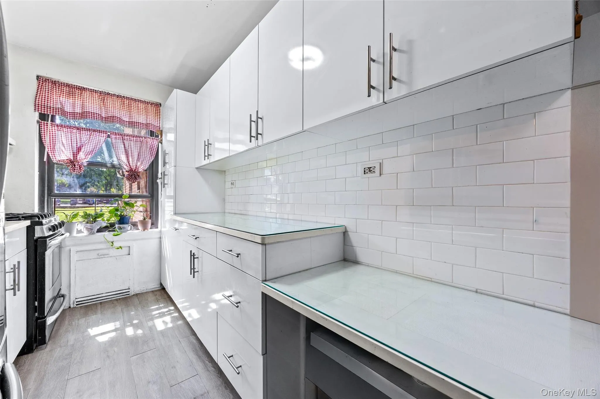 211-02 73rd Avenue, New York, NY, 2 Bedrooms Bedrooms, 5 Rooms Rooms,1 BathroomBathrooms,Residential,For Rent,73rd,0,1043109 211-02 73rd Avenue, New York, NY, 2 Bedrooms Bedrooms, 5 Rooms Rooms,1 BathroomBathrooms,Residential,For Rent,73rd,0,1043109