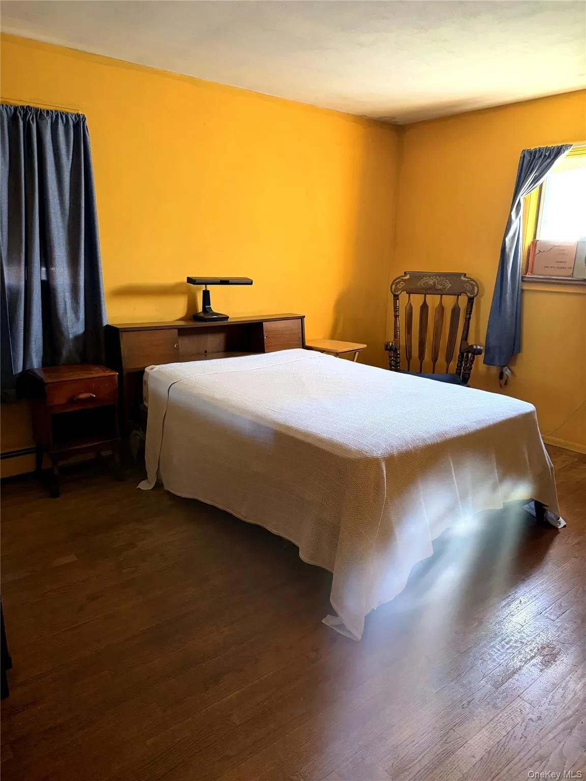 916 PARK Avenue, North Hempstead, NY, 3 Bedrooms Bedrooms, 6 Rooms Rooms,2 BathroomsBathrooms,Residential,For Rent,PARK,0,1043111 916 PARK Avenue, North Hempstead, NY, 3 Bedrooms Bedrooms, 6 Rooms Rooms,2 BathroomsBathrooms,Residential,For Rent,PARK,0,1043111