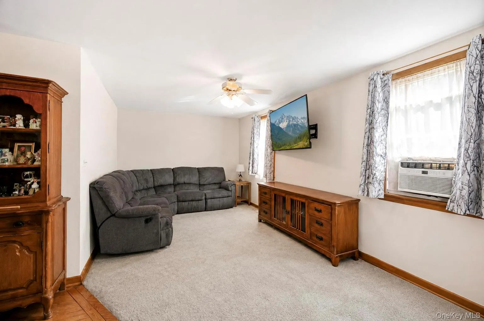 2600 Boisseau Avenue, Southold, NY, 3 Bedrooms Bedrooms, 8 Rooms Rooms,1 BathroomBathrooms,Residential,For Rent,Boisseau,0,1043112 2600 Boisseau Avenue, Southold, NY, 3 Bedrooms Bedrooms, 8 Rooms Rooms,1 BathroomBathrooms,Residential,For Rent,Boisseau,0,1043112