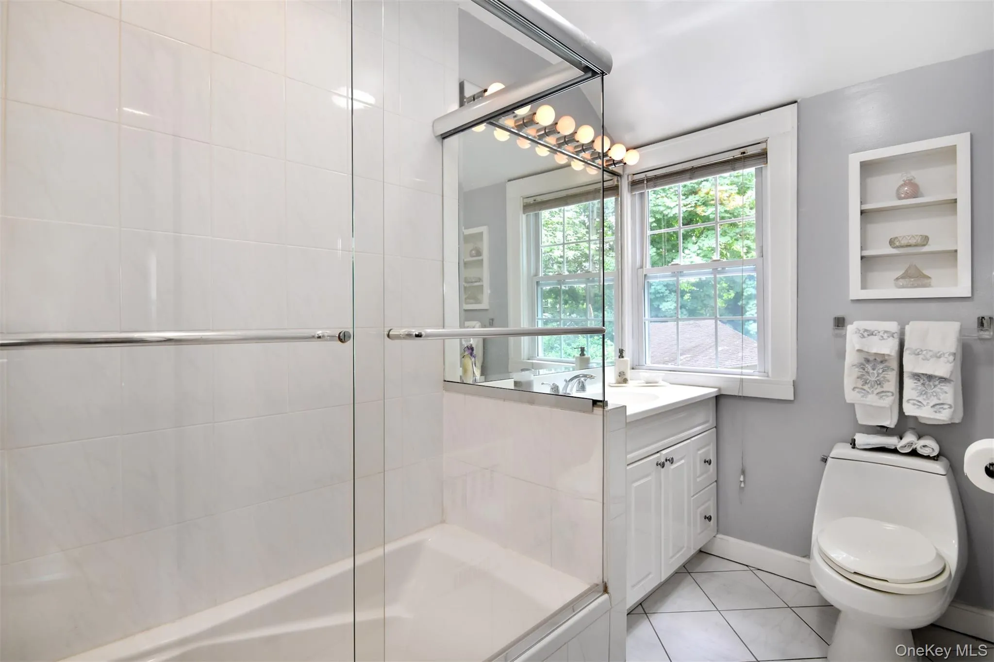 579 Manor Lane, Pelham, NY, 4 Bedrooms Bedrooms, 10 Rooms Rooms,3 BathroomsBathrooms,Residential,For Rent,Manor,0,1043116 579 Manor Lane, Pelham, NY, 4 Bedrooms Bedrooms, 10 Rooms Rooms,3 BathroomsBathrooms,Residential,For Rent,Manor,0,1043116