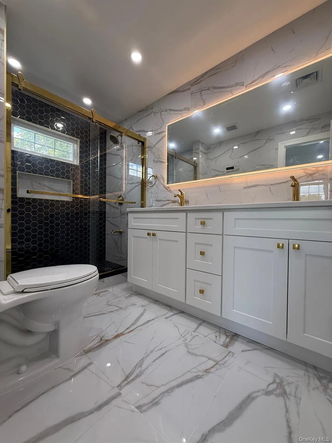 438 Von Elm Avenue, Hempstead, NY, 5 Bedrooms Bedrooms, 12 Rooms Rooms,4 BathroomsBathrooms,Residential,For Rent,Von Elm,0,1043118 438 Von Elm Avenue, Hempstead, NY, 5 Bedrooms Bedrooms, 12 Rooms Rooms,4 BathroomsBathrooms,Residential,For Rent,Von Elm,0,1043118