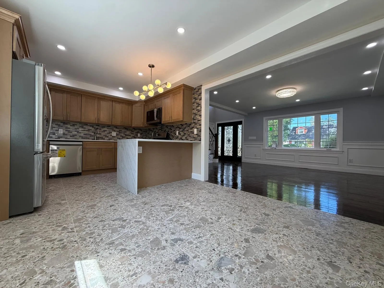 438 Von Elm Avenue, Hempstead, NY, 5 Bedrooms Bedrooms, 12 Rooms Rooms,4 BathroomsBathrooms,Residential,For Rent,Von Elm,0,1043118 438 Von Elm Avenue, Hempstead, NY, 5 Bedrooms Bedrooms, 12 Rooms Rooms,4 BathroomsBathrooms,Residential,For Rent,Von Elm,0,1043118