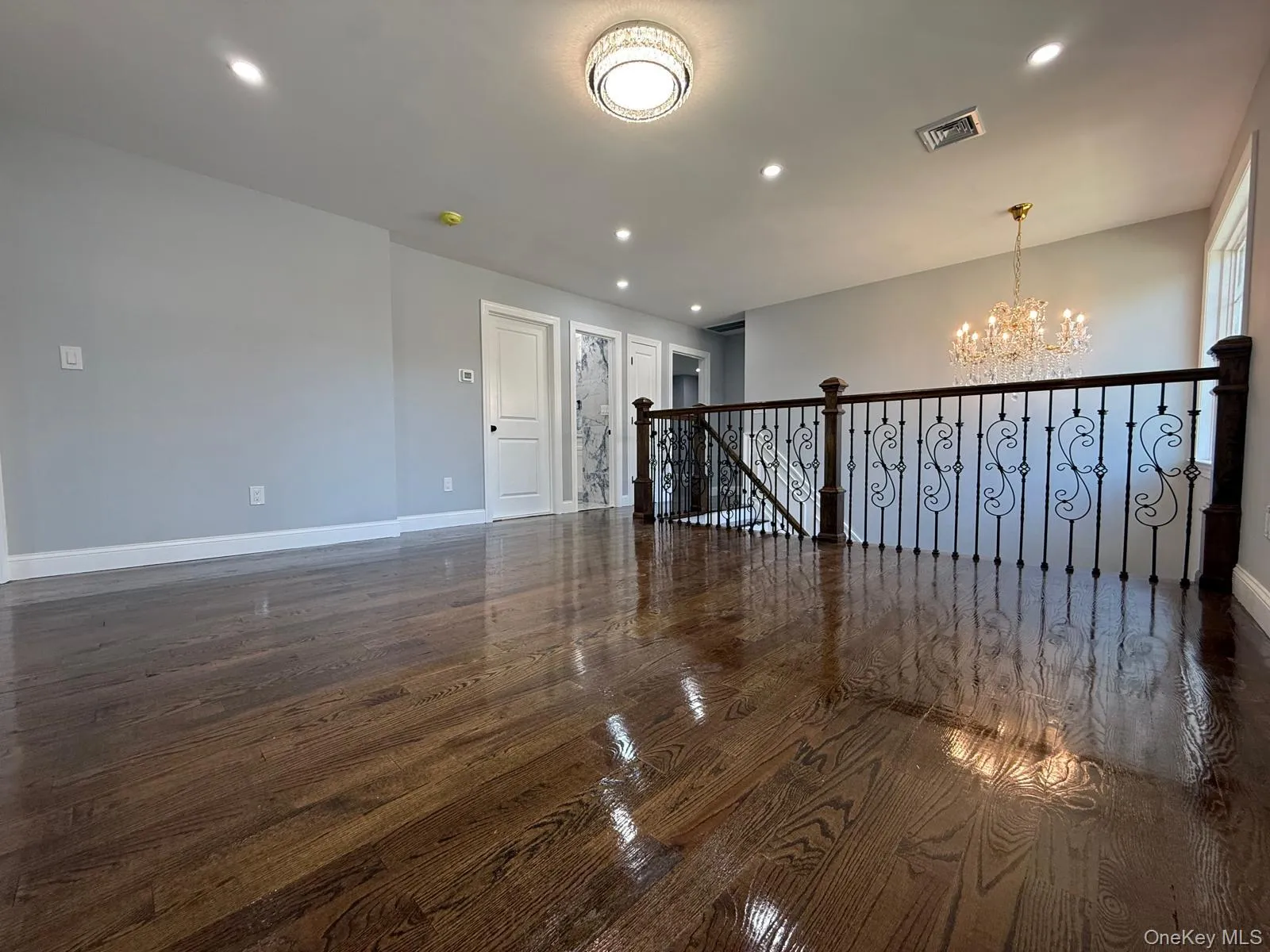 438 Von Elm Avenue, Hempstead, NY, 5 Bedrooms Bedrooms, 12 Rooms Rooms,4 BathroomsBathrooms,Residential,For Rent,Von Elm,0,1043118 438 Von Elm Avenue, Hempstead, NY, 5 Bedrooms Bedrooms, 12 Rooms Rooms,4 BathroomsBathrooms,Residential,For Rent,Von Elm,0,1043118