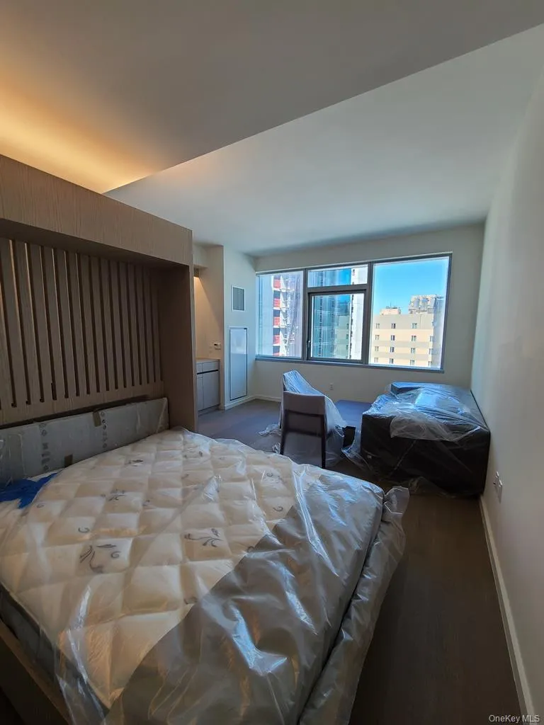 133-27 39th Avenue, New York, NY, 3 Room Rooms,1 BathroomBathrooms,Residential Lease,For Rent,39th,0,1043119 133-27 39th Avenue, New York, NY, 3 Room Rooms,1 BathroomBathrooms,Residential Lease,For Rent,39th,0,1043119