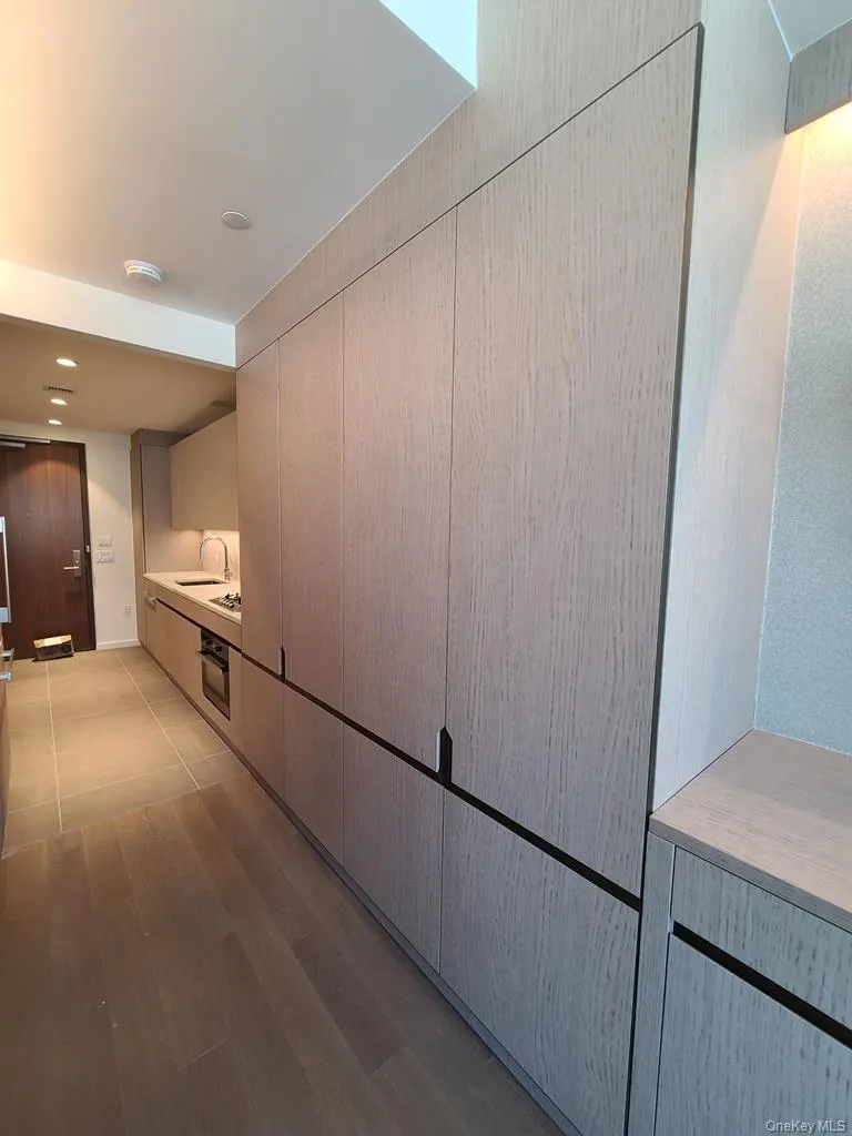 133-27 39th Avenue, New York, NY, 3 Room Rooms,1 BathroomBathrooms,Residential Lease,For Rent,39th,0,1043119 133-27 39th Avenue, New York, NY, 3 Room Rooms,1 BathroomBathrooms,Residential Lease,For Rent,39th,0,1043119