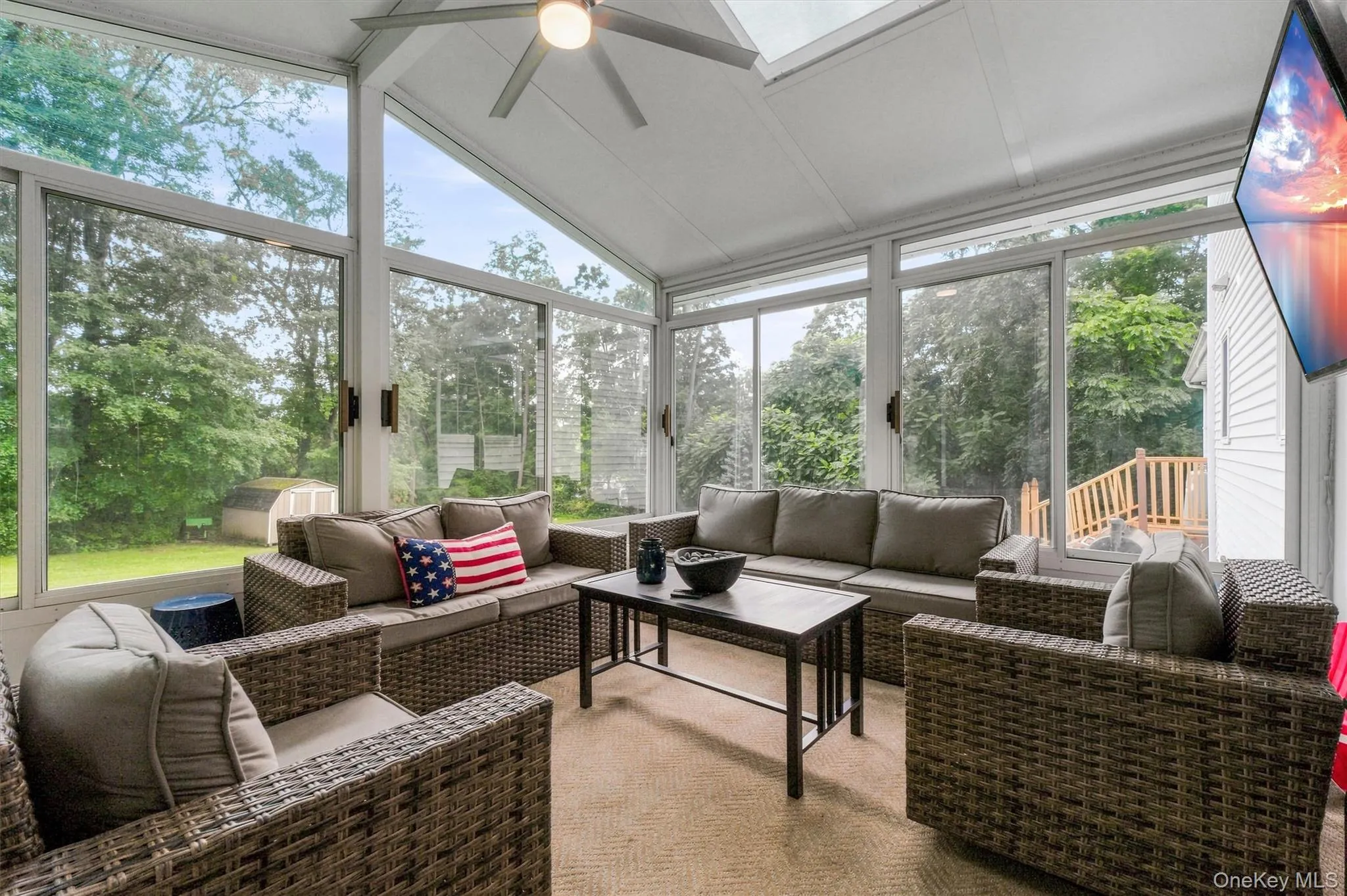 20 Cary Road, Hyde Park, NY, 4 Bedrooms Bedrooms, 13 Rooms Rooms,2 BathroomsBathrooms,Residential,For Rent,Cary,0,1043123 20 Cary Road, Hyde Park, NY, 4 Bedrooms Bedrooms, 13 Rooms Rooms,2 BathroomsBathrooms,Residential,For Rent,Cary,0,1043123