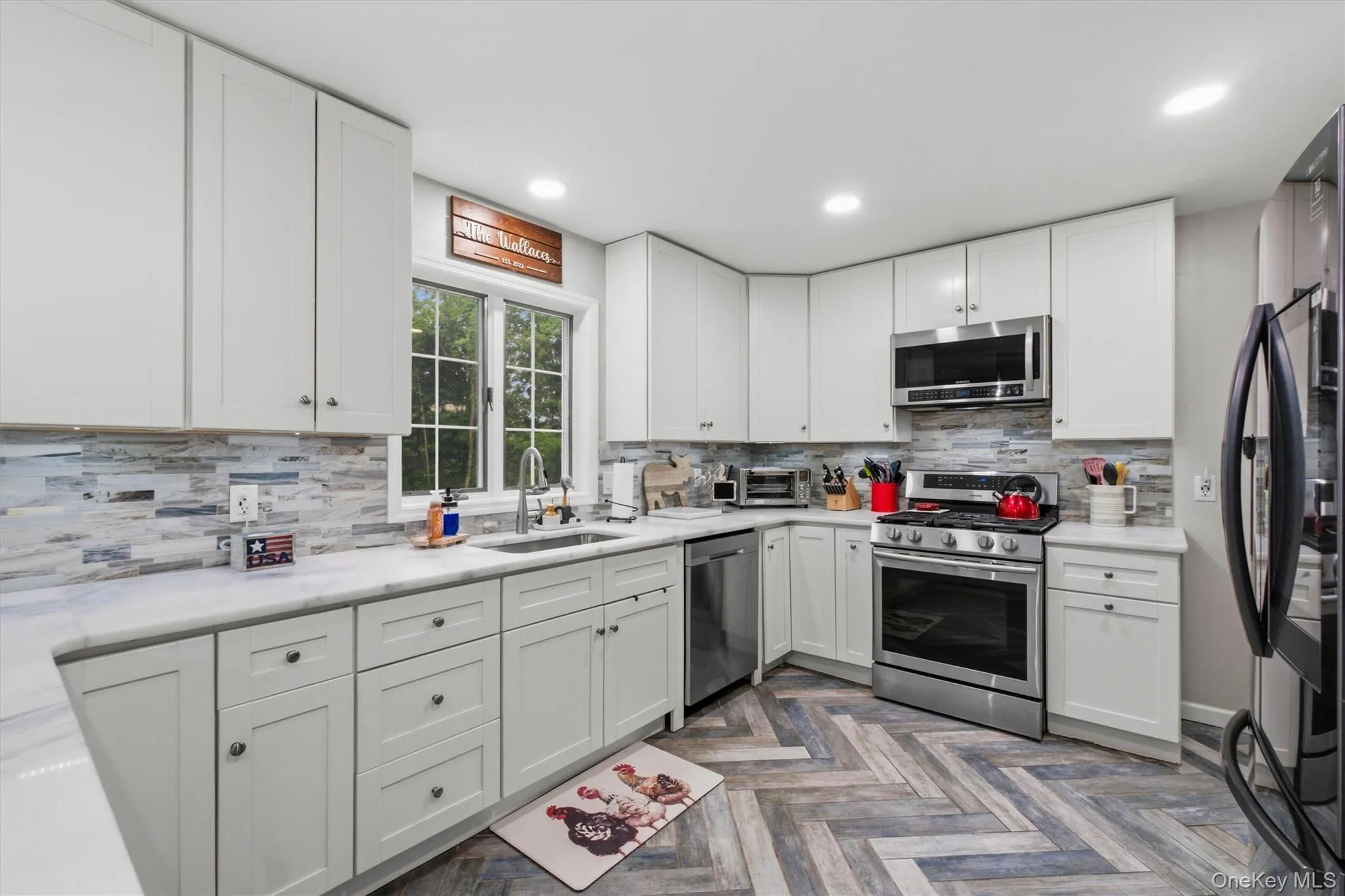 20 Cary Road, Hyde Park, NY, 4 Bedrooms Bedrooms, 13 Rooms Rooms,2 BathroomsBathrooms,Residential,For Rent,Cary,0,1043123 20 Cary Road, Hyde Park, NY, 4 Bedrooms Bedrooms, 13 Rooms Rooms,2 BathroomsBathrooms,Residential,For Rent,Cary,0,1043123