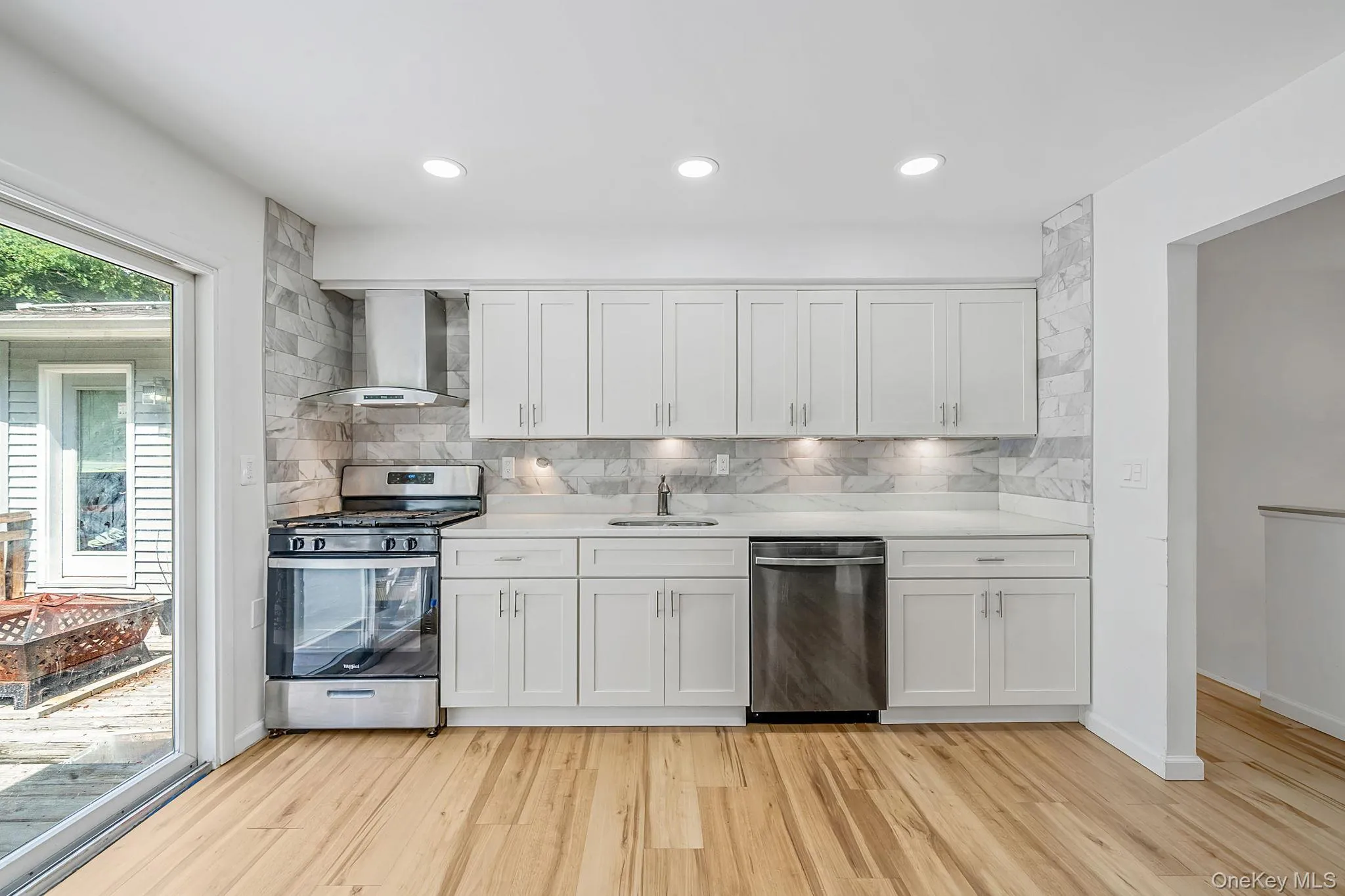 136 Woodhull Road, Huntington, NY, 5 Bedrooms Bedrooms, 12 Rooms Rooms,3 BathroomsBathrooms,Residential,For Rent,Woodhull,0,1043127 136 Woodhull Road, Huntington, NY, 5 Bedrooms Bedrooms, 12 Rooms Rooms,3 BathroomsBathrooms,Residential,For Rent,Woodhull,0,1043127