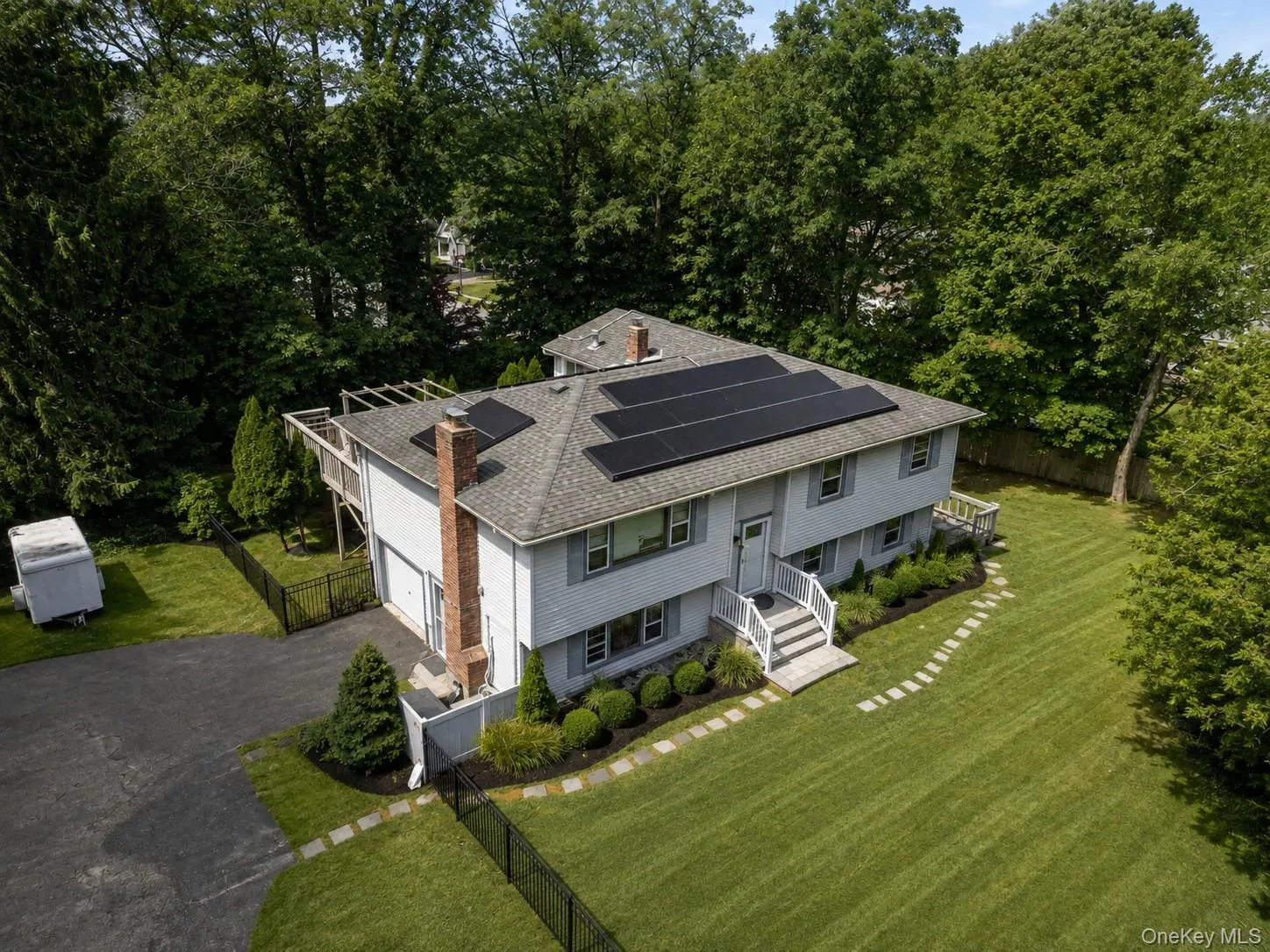 136 Woodhull Road, Huntington, NY, 5 Bedrooms Bedrooms, 12 Rooms Rooms,3 BathroomsBathrooms,Residential,For Rent,Woodhull,0,1043127 136 Woodhull Road, Huntington, NY, 5 Bedrooms Bedrooms, 12 Rooms Rooms,3 BathroomsBathrooms,Residential,For Rent,Woodhull,0,1043127