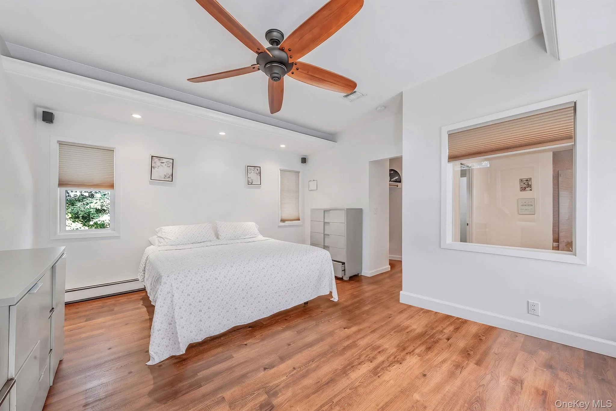 136 Woodhull Road, Huntington, NY, 5 Bedrooms Bedrooms, 12 Rooms Rooms,3 BathroomsBathrooms,Residential,For Rent,Woodhull,0,1043127 136 Woodhull Road, Huntington, NY, 5 Bedrooms Bedrooms, 12 Rooms Rooms,3 BathroomsBathrooms,Residential,For Rent,Woodhull,0,1043127