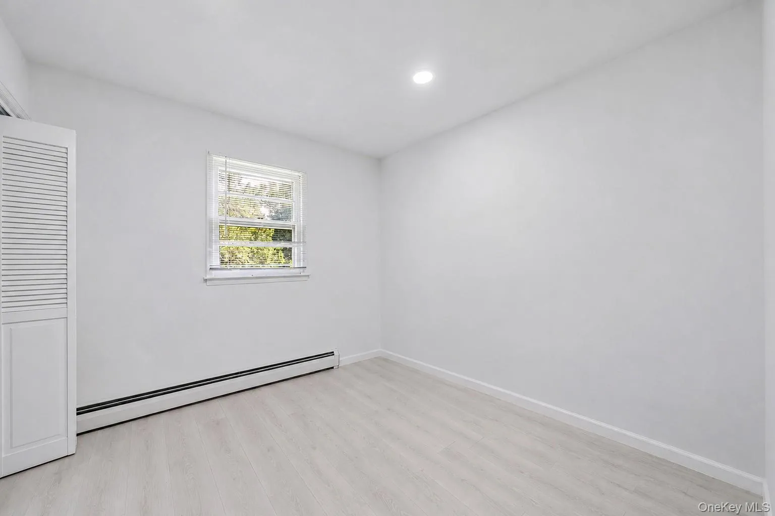 136 Woodhull Road, Huntington, NY, 5 Bedrooms Bedrooms, 12 Rooms Rooms,3 BathroomsBathrooms,Residential,For Rent,Woodhull,0,1043127 136 Woodhull Road, Huntington, NY, 5 Bedrooms Bedrooms, 12 Rooms Rooms,3 BathroomsBathrooms,Residential,For Rent,Woodhull,0,1043127