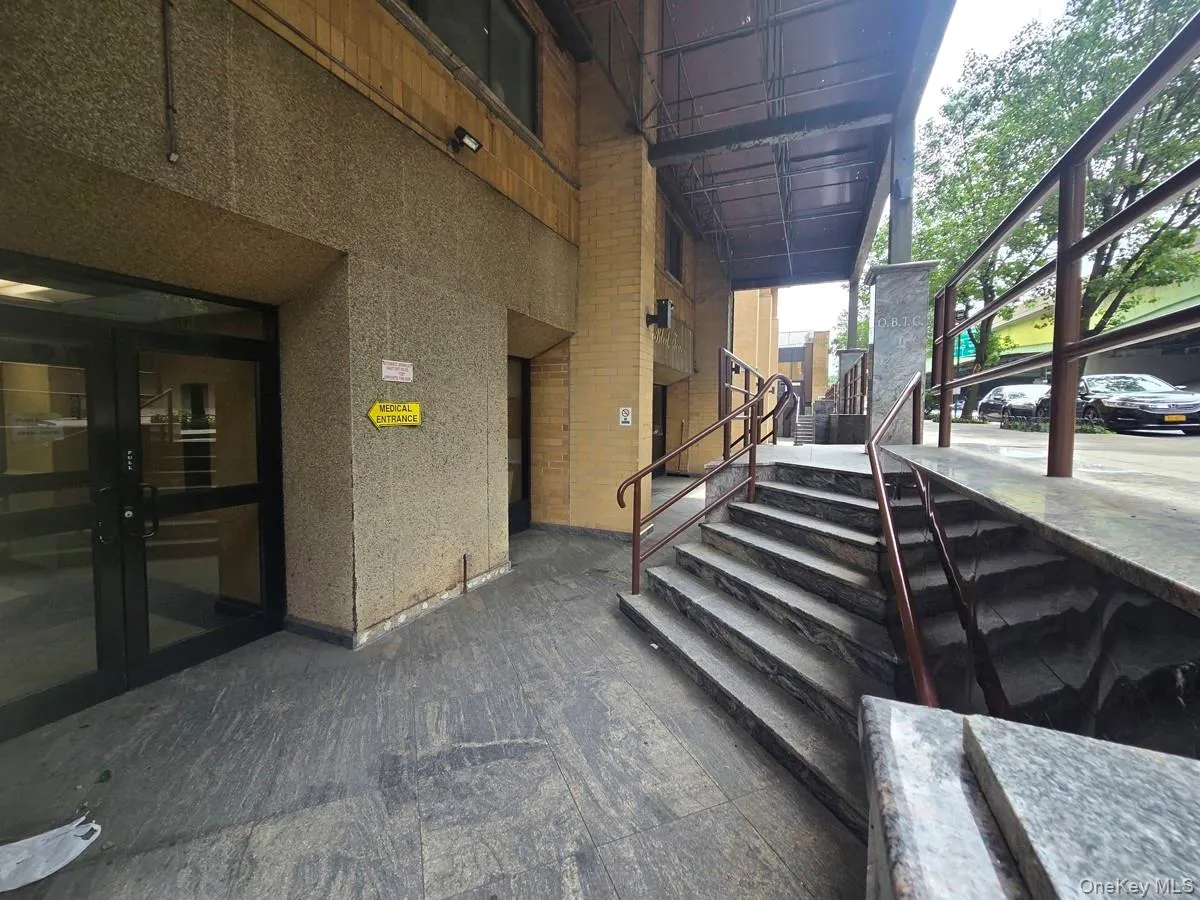 92-29 Queens Blvd, New York, NY, ,Commercial Lease,For Rent,Queens Blvd,0,1043129 92-29 Queens Blvd, New York, NY, ,Commercial Lease,For Rent,Queens Blvd,0,1043129