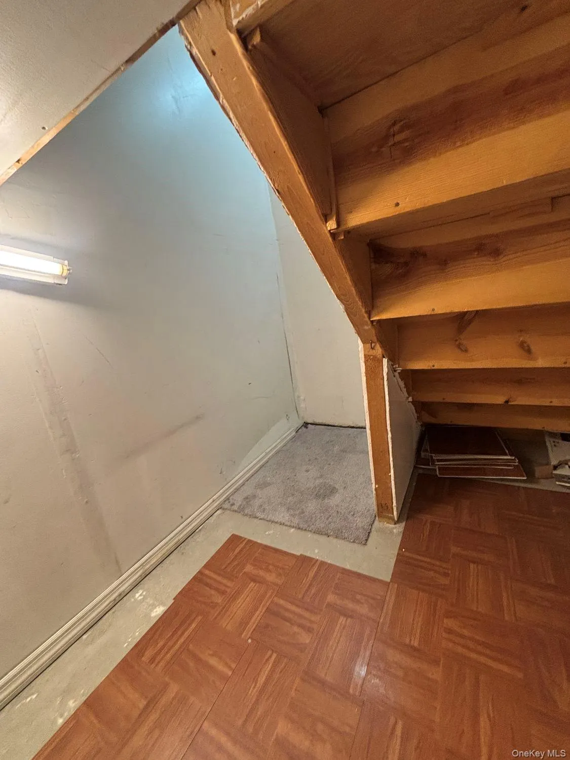 3454 Boller Avenue, New York, NY, 1 Bedroom Bedrooms, 5 Room Rooms,1 BathroomBathrooms,Residential Lease,For Rent,Boller,0,1043132 3454 Boller Avenue, New York, NY, 1 Bedroom Bedrooms, 5 Room Rooms,1 BathroomBathrooms,Residential Lease,For Rent,Boller,0,1043132