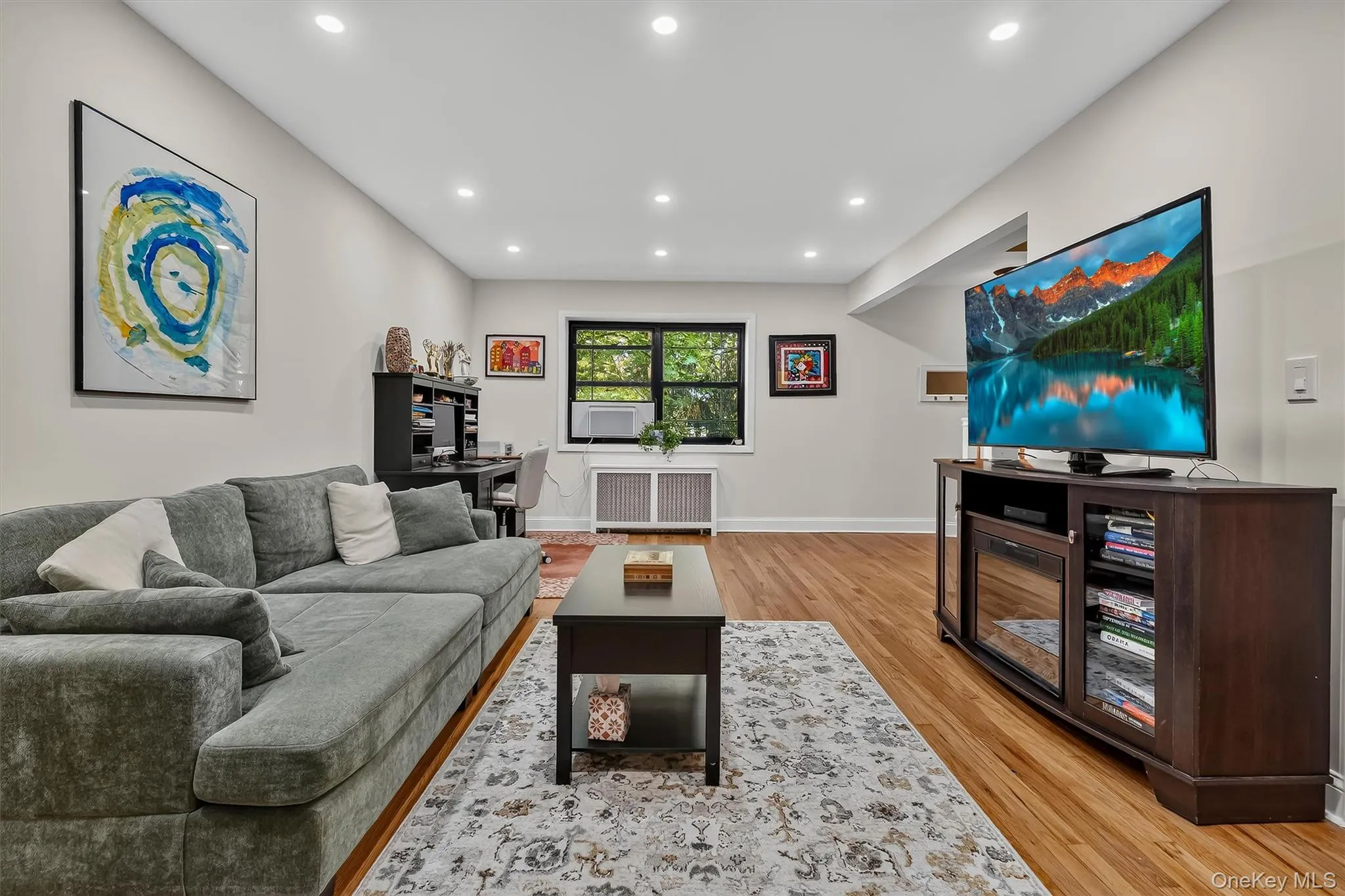 1243 California Road, Eastchester, NY, 2 Bedrooms Bedrooms, 5 Rooms Rooms,1 BathroomBathrooms,Residential,For Rent,California,0,1043135 1243 California Road, Eastchester, NY, 2 Bedrooms Bedrooms, 5 Rooms Rooms,1 BathroomBathrooms,Residential,For Rent,California,0,1043135
