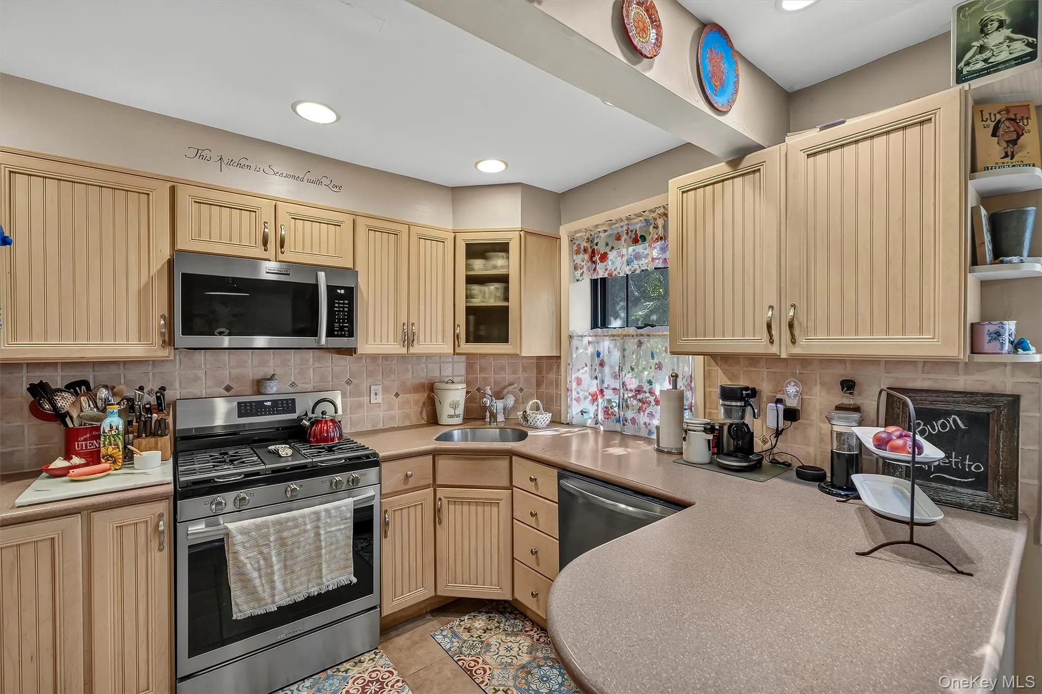1243 California Road, Eastchester, NY, 2 Bedrooms Bedrooms, 5 Rooms Rooms,1 BathroomBathrooms,Residential,For Rent,California,0,1043135 1243 California Road, Eastchester, NY, 2 Bedrooms Bedrooms, 5 Rooms Rooms,1 BathroomBathrooms,Residential,For Rent,California,0,1043135