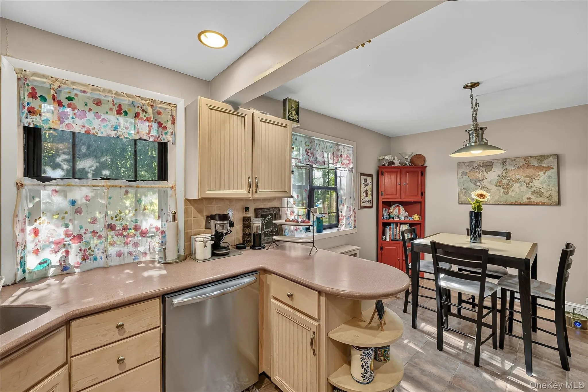 1243 California Road, Eastchester, NY, 2 Bedrooms Bedrooms, 5 Rooms Rooms,1 BathroomBathrooms,Residential,For Rent,California,0,1043135 1243 California Road, Eastchester, NY, 2 Bedrooms Bedrooms, 5 Rooms Rooms,1 BathroomBathrooms,Residential,For Rent,California,0,1043135