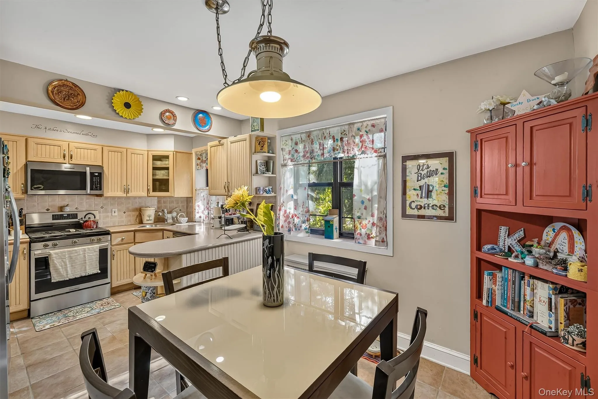 1243 California Road, Eastchester, NY, 2 Bedrooms Bedrooms, 5 Rooms Rooms,1 BathroomBathrooms,Residential,For Rent,California,0,1043135 1243 California Road, Eastchester, NY, 2 Bedrooms Bedrooms, 5 Rooms Rooms,1 BathroomBathrooms,Residential,For Rent,California,0,1043135