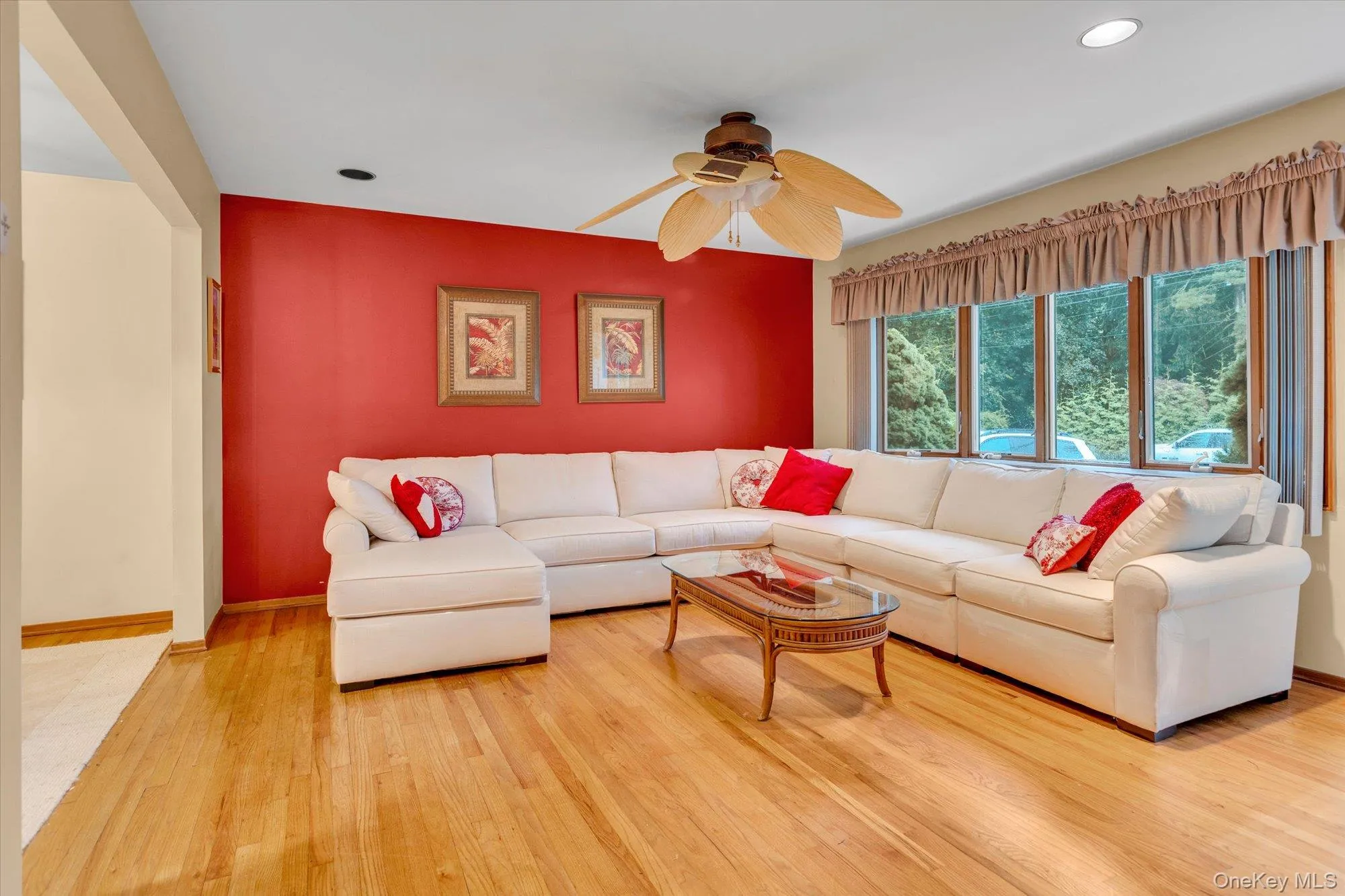 89 25th Street, Huntington, NY, 3 Bedrooms Bedrooms, 7 Rooms Rooms,2 BathroomsBathrooms,Residential,For Rent,25th,0,1043136 89 25th Street, Huntington, NY, 3 Bedrooms Bedrooms, 7 Rooms Rooms,2 BathroomsBathrooms,Residential,For Rent,25th,0,1043136