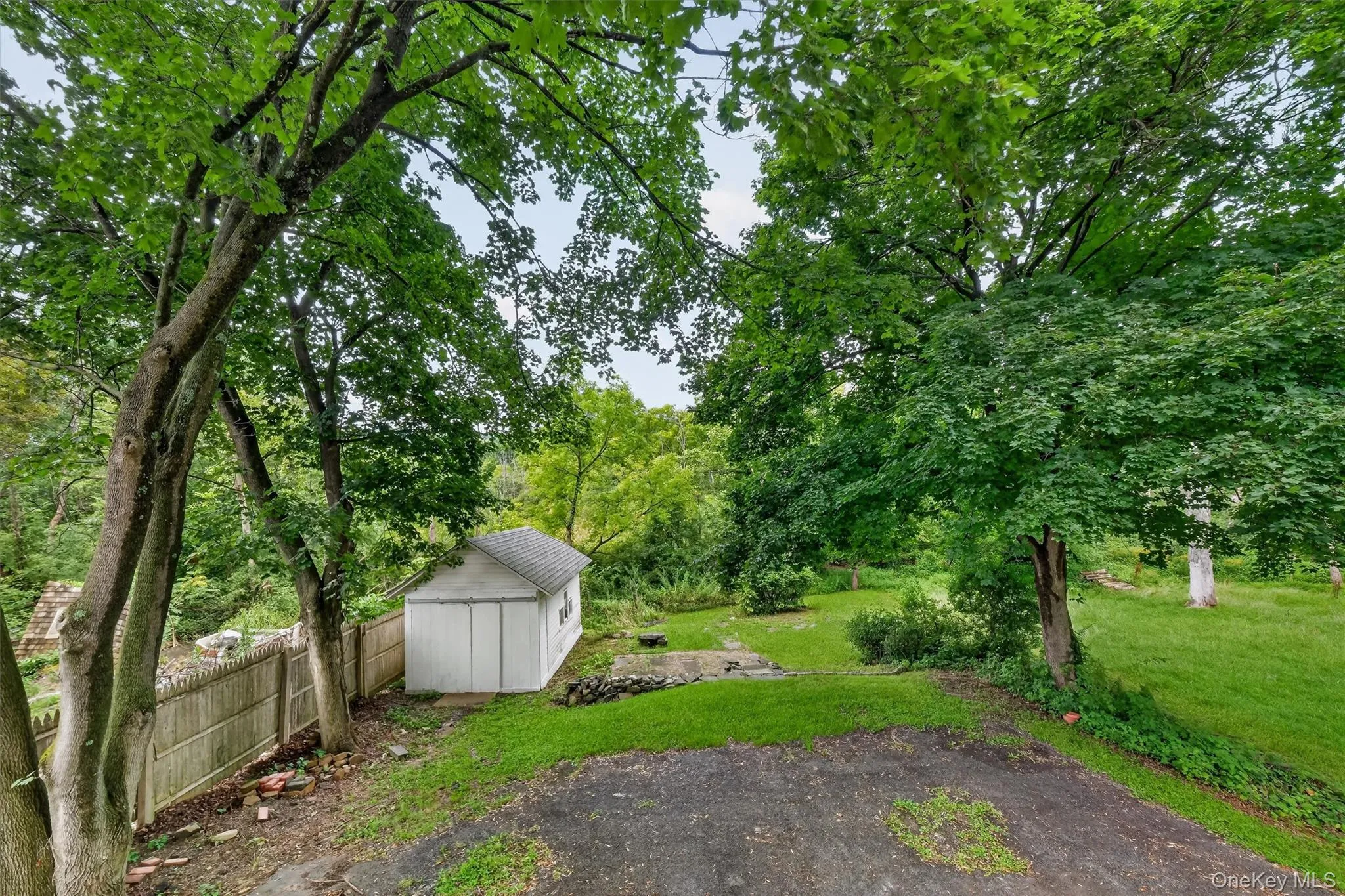 71 North Road, Lloyd, NY, 3 Bedrooms Bedrooms, 7 Rooms Rooms,1 BathroomBathrooms,Residential,For Rent,North,0,1043137 71 North Road, Lloyd, NY, 3 Bedrooms Bedrooms, 7 Rooms Rooms,1 BathroomBathrooms,Residential,For Rent,North,0,1043137
