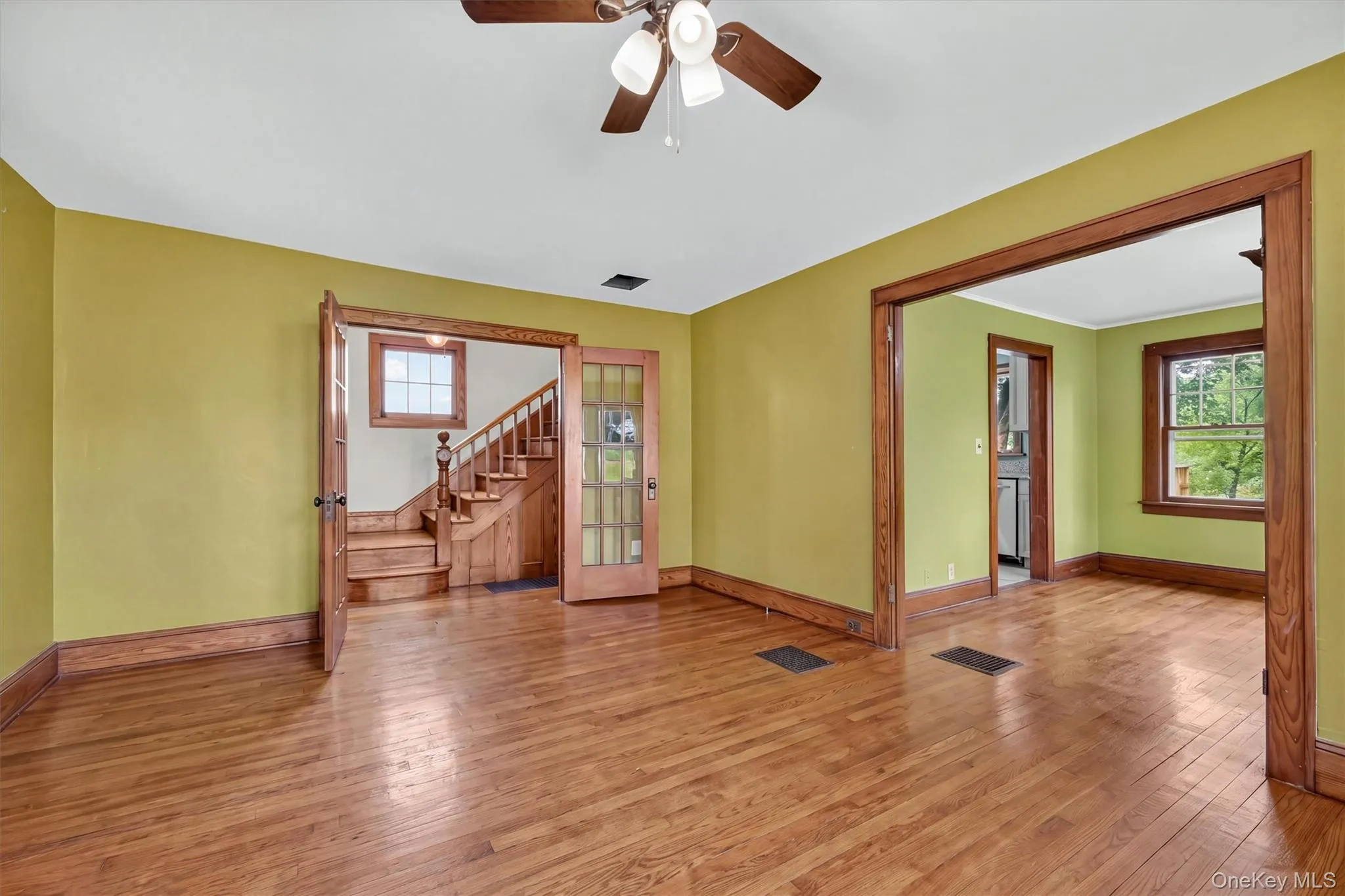 71 North Road, Lloyd, NY, 3 Bedrooms Bedrooms, 7 Rooms Rooms,1 BathroomBathrooms,Residential,For Rent,North,0,1043137 71 North Road, Lloyd, NY, 3 Bedrooms Bedrooms, 7 Rooms Rooms,1 BathroomBathrooms,Residential,For Rent,North,0,1043137