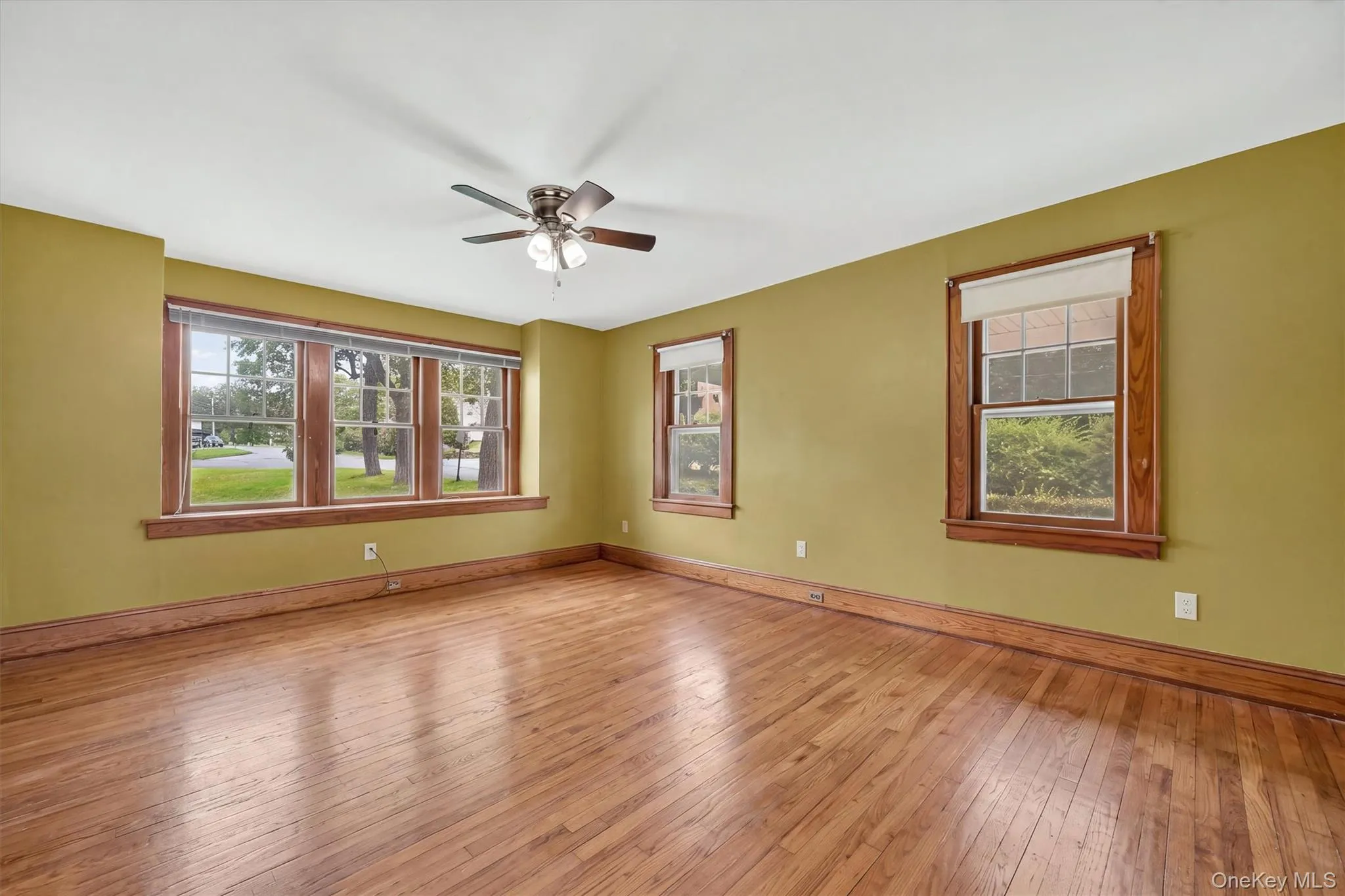 71 North Road, Lloyd, NY, 3 Bedrooms Bedrooms, 7 Rooms Rooms,1 BathroomBathrooms,Residential,For Rent,North,0,1043137 71 North Road, Lloyd, NY, 3 Bedrooms Bedrooms, 7 Rooms Rooms,1 BathroomBathrooms,Residential,For Rent,North,0,1043137