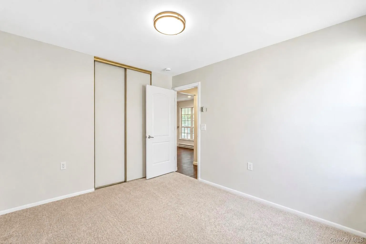 232 Belfast Lane, Brookhaven, NY, 2 Bedrooms Bedrooms, 5 Rooms Rooms,2 BathroomsBathrooms,Residential,For Rent,Belfast,0,1043139 232 Belfast Lane, Brookhaven, NY, 2 Bedrooms Bedrooms, 5 Rooms Rooms,2 BathroomsBathrooms,Residential,For Rent,Belfast,0,1043139