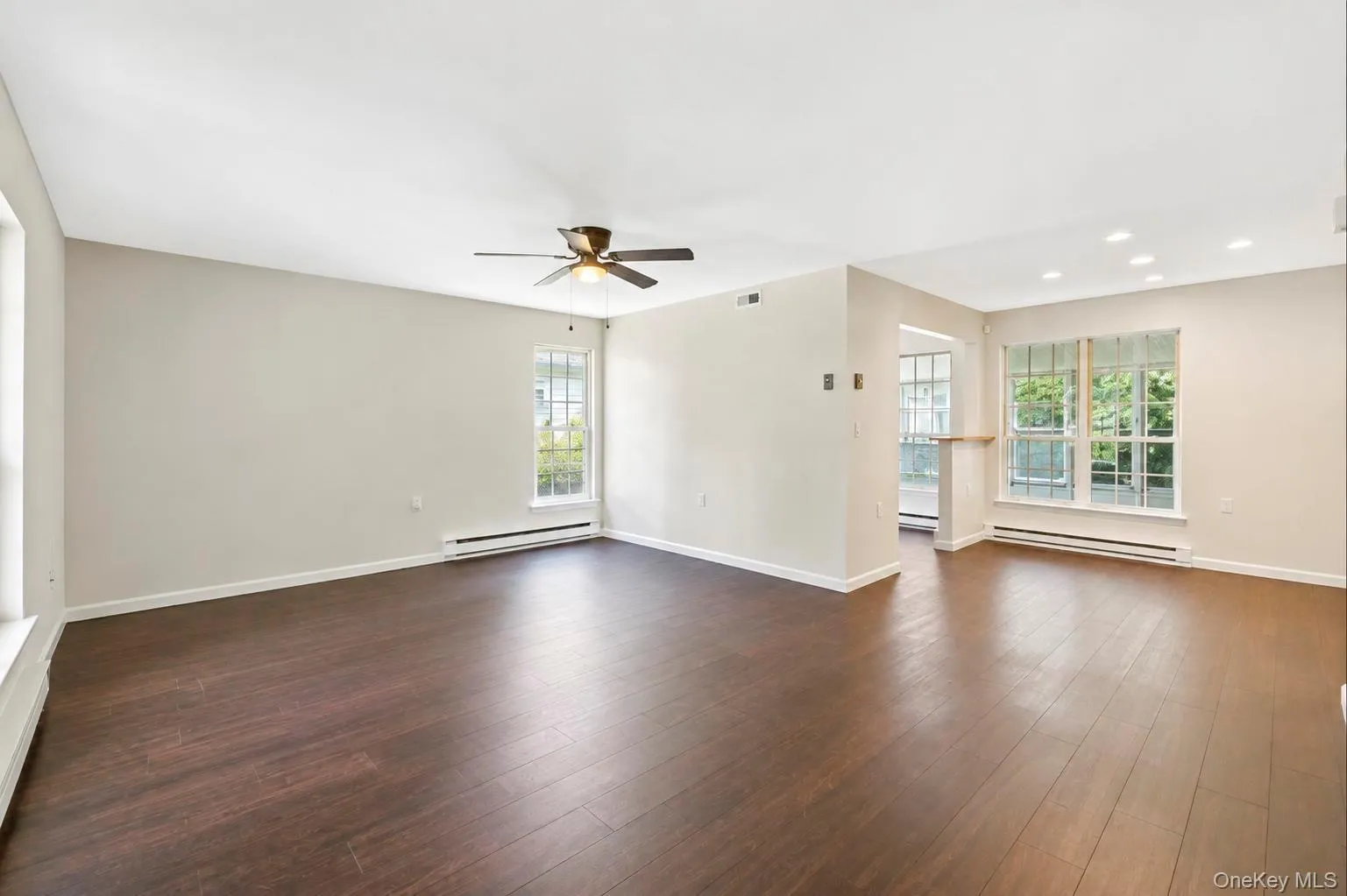 232 Belfast Lane, Brookhaven, NY, 2 Bedrooms Bedrooms, 5 Rooms Rooms,2 BathroomsBathrooms,Residential,For Rent,Belfast,0,1043139 232 Belfast Lane, Brookhaven, NY, 2 Bedrooms Bedrooms, 5 Rooms Rooms,2 BathroomsBathrooms,Residential,For Rent,Belfast,0,1043139