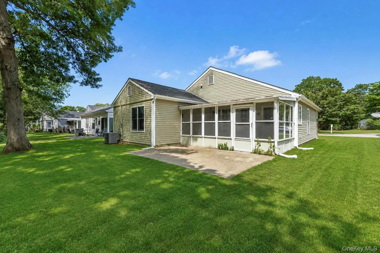 232 Belfast Lane, Brookhaven, NY, 2 Bedrooms Bedrooms, 5 Rooms Rooms,2 BathroomsBathrooms,Residential,For Rent,Belfast,0,1043139 232 Belfast Lane, Brookhaven, NY, 2 Bedrooms Bedrooms, 5 Rooms Rooms,2 BathroomsBathrooms,Residential,For Rent,Belfast,0,1043139