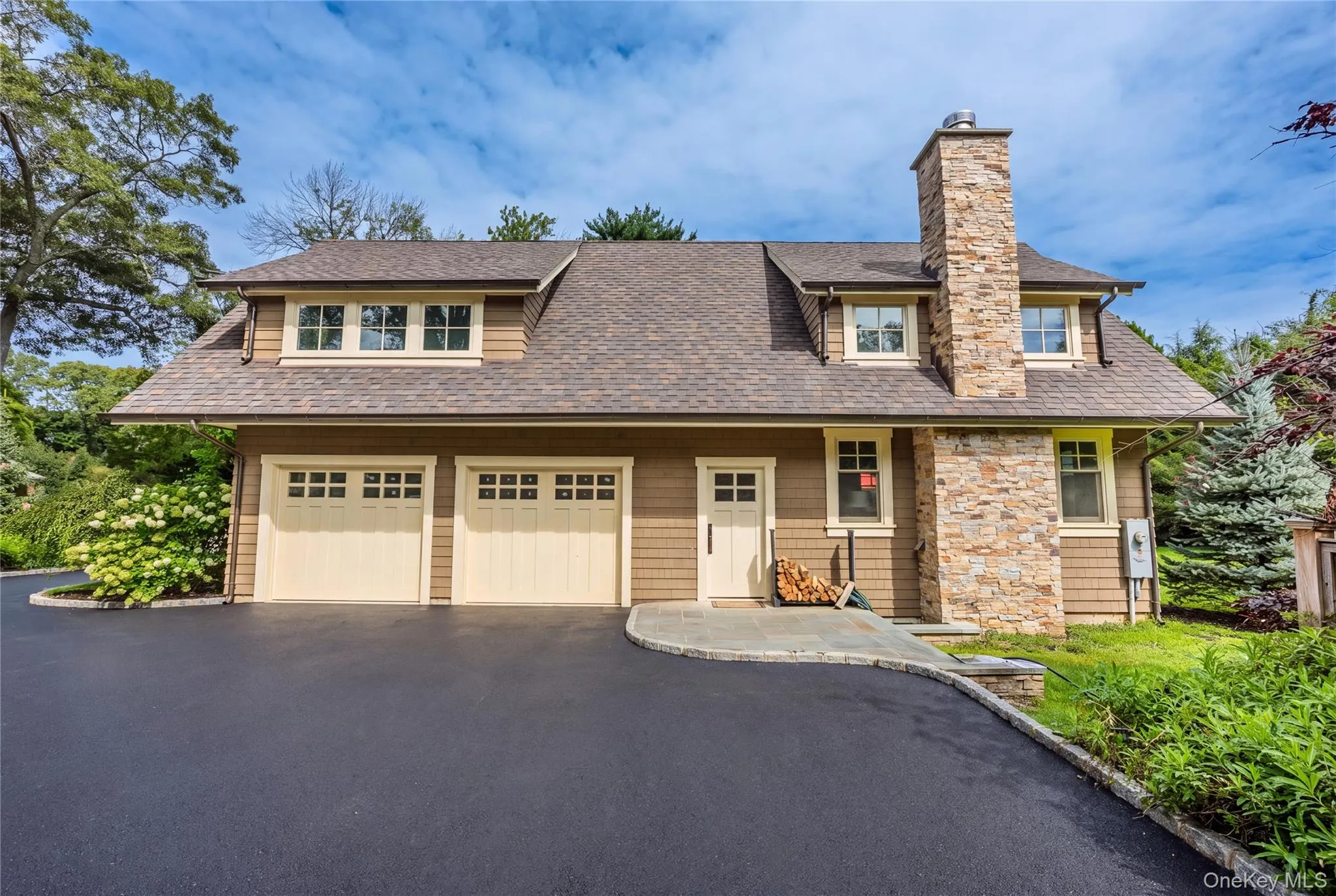 18 Green Meadow Lane, Huntington, NY, 5 Bedrooms Bedrooms, 9 Rooms Rooms,3 BathroomsBathrooms,Residential,For Rent,Green Meadow,0,1043143 18 Green Meadow Lane, Huntington, NY, 5 Bedrooms Bedrooms, 9 Rooms Rooms,3 BathroomsBathrooms,Residential,For Rent,Green Meadow,0,1043143