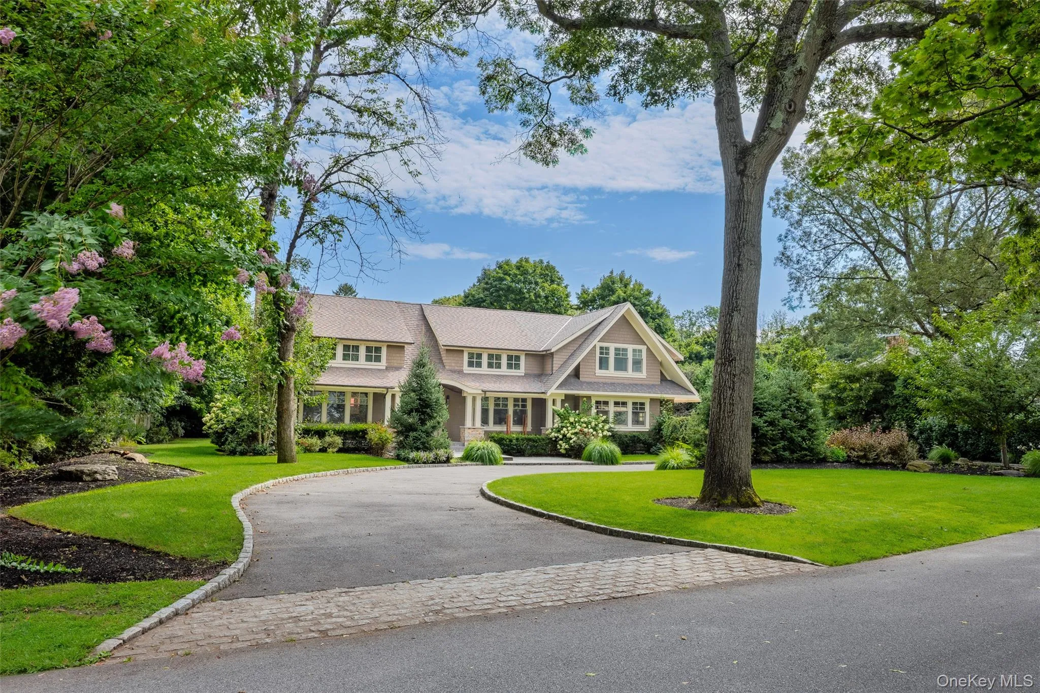 18 Green Meadow Lane, Huntington, NY, 5 Bedrooms Bedrooms, 9 Rooms Rooms,3 BathroomsBathrooms,Residential,For Rent,Green Meadow,0,1043143 18 Green Meadow Lane, Huntington, NY, 5 Bedrooms Bedrooms, 9 Rooms Rooms,3 BathroomsBathrooms,Residential,For Rent,Green Meadow,0,1043143