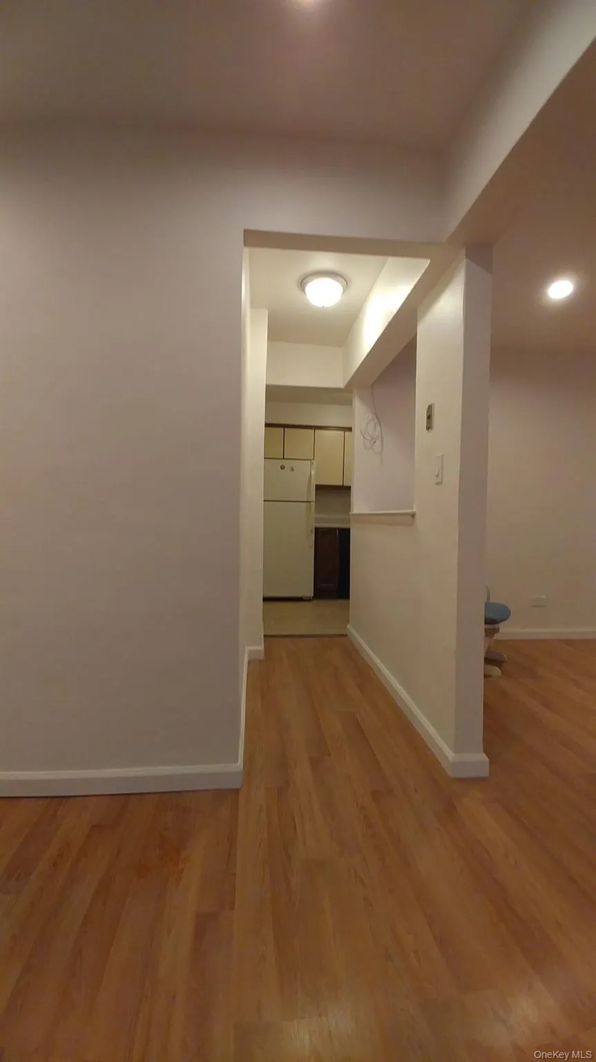 4107 Bowne Street, New York, NY, 1 Bedroom Bedrooms, 4 Room Rooms,1 BathroomBathrooms,Residential Lease,For Rent,Bowne,0,1043146 4107 Bowne Street, New York, NY, 1 Bedroom Bedrooms, 4 Room Rooms,1 BathroomBathrooms,Residential Lease,For Rent,Bowne,0,1043146
