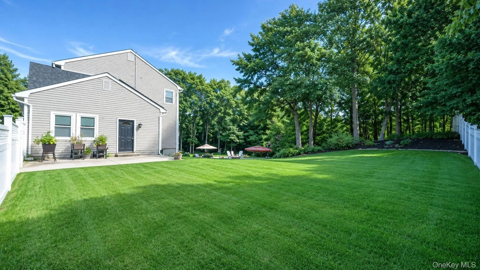 48 Foxboro Avenue, Brookhaven, NY, 4 Bedrooms Bedrooms, 8 Rooms Rooms,3 BathroomsBathrooms,Residential,For Rent,Foxboro,0,1043148 48 Foxboro Avenue, Brookhaven, NY, 4 Bedrooms Bedrooms, 8 Rooms Rooms,3 BathroomsBathrooms,Residential,For Rent,Foxboro,0,1043148